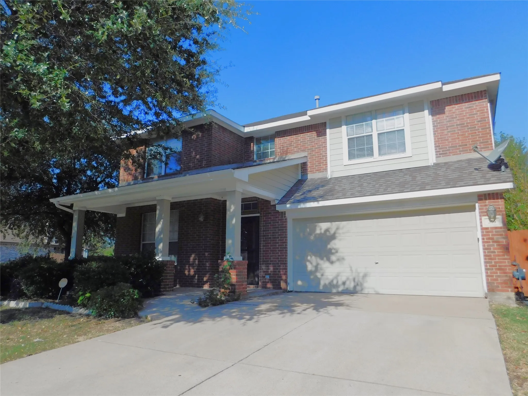 Single Family Residence For Sale in Denton County , 316 Hummingbird Drive, Little Elm, Texas 75068, 4 Bedroom, 4 Bathroom, 2 Garage spaces, 2,928 Sqft, built in 2006, Price $349,900, mls#21368242, Real Estate Agent in Little Elm, Homes For Sale in Denton county, Homes For Sale in Little Elm, Realtor in Little Elm Texas, Real Estate Brokerage Independent Realty Texas, Luminita Cordes Realtor