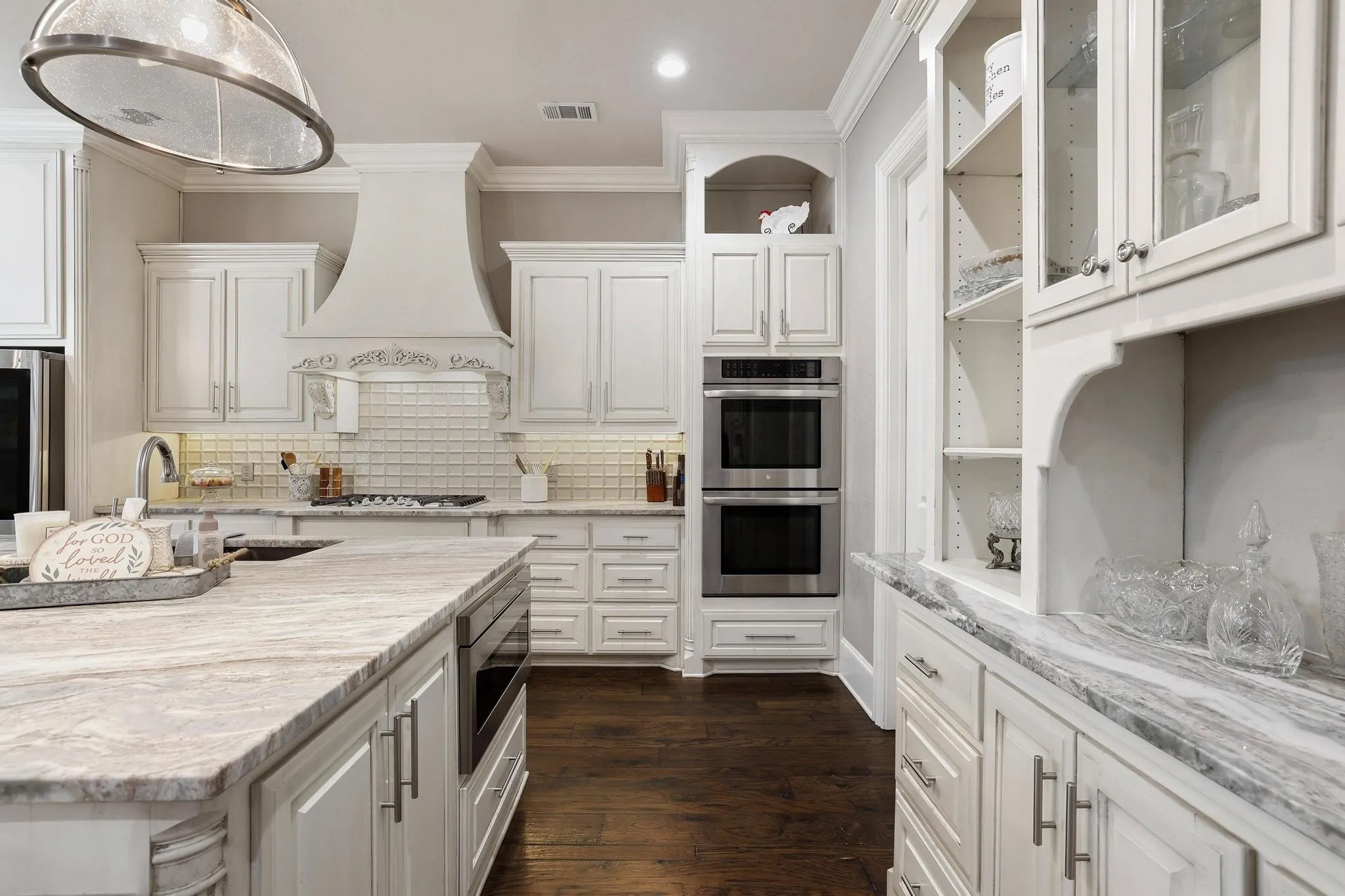 Single Family Residence For Sale in Grayson County , 1702 Verdi Lane, Sherman, Texas 75090, 3 Bedroom, 5 Bathroom, 3 Garage spaces, 3,905 Sqft, built in 2017, mls#21368227, Real Estate Agent in Sherman, Homes For Sale in Grayson county, Homes For Sale in Sherman, Realtor in Sherman Texas, Real Estate Brokerage Independent Realty Texas, Luminita Cordes Realtor
