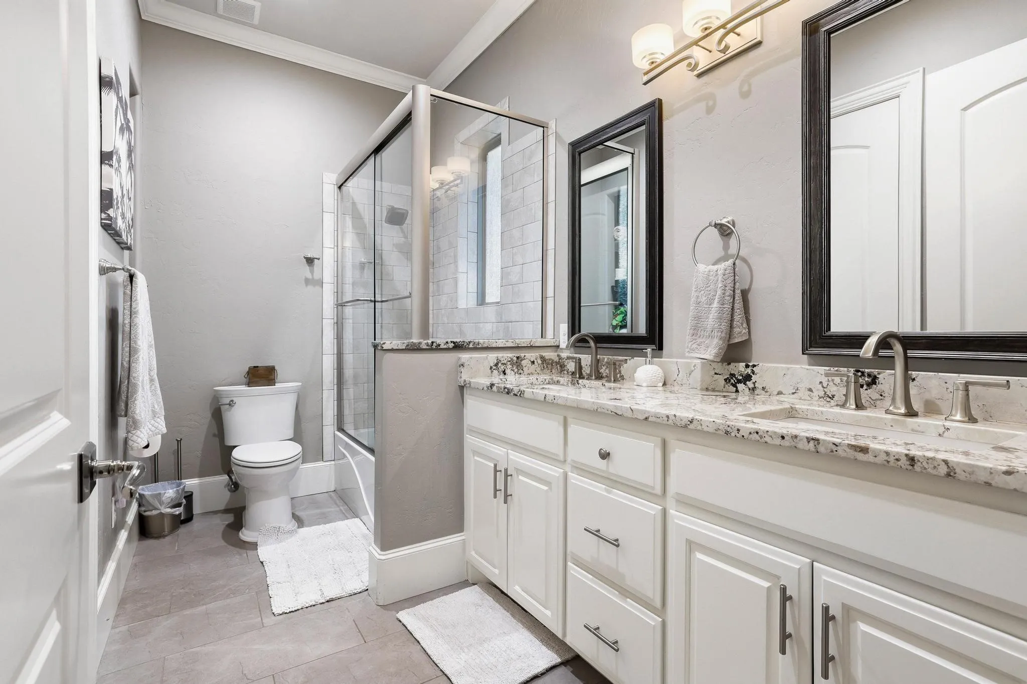 Single Family Residence For Sale in Grayson County , 1702 Verdi Lane, Sherman, Texas 75090, 3 Bedroom, 5 Bathroom, 3 Garage spaces, 3,905 Sqft, built in 2017, mls#21368227, Real Estate Agent in Sherman, Homes For Sale in Grayson county, Homes For Sale in Sherman, Realtor in Sherman Texas, Real Estate Brokerage Independent Realty Texas, Luminita Cordes Realtor