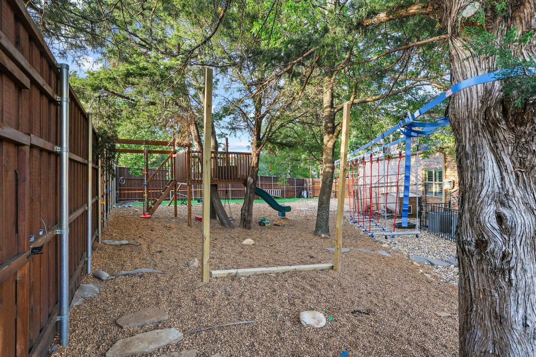 Single Family Residence For Sale in Grayson County , 1702 Verdi Lane, Sherman, Texas 75090, 3 Bedroom, 5 Bathroom, 3 Garage spaces, 3,905 Sqft, built in 2017, mls#21368227, Real Estate Agent in Sherman, Homes For Sale in Grayson county, Homes For Sale in Sherman, Realtor in Sherman Texas, Real Estate Brokerage Independent Realty Texas, Luminita Cordes Realtor