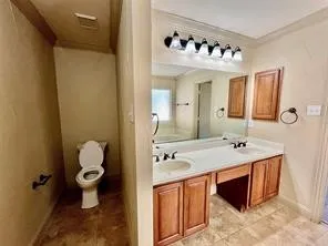 Single Family Residence For Rent in Denton County , 1005 Tallahassee Drive, Denton, Texas 76208, 6 Bedroom, 4 Bathroom, 2 Garage spaces, 3,440 Sqft, built in 2006, mls#21362327, Real Estate Agent in Denton, Homes For Rent in Denton county, Homes For Rent in Denton, Realtor in Denton Texas, Real Estate Brokerage Independent Realty Texas, Luminita Cordes Realtor