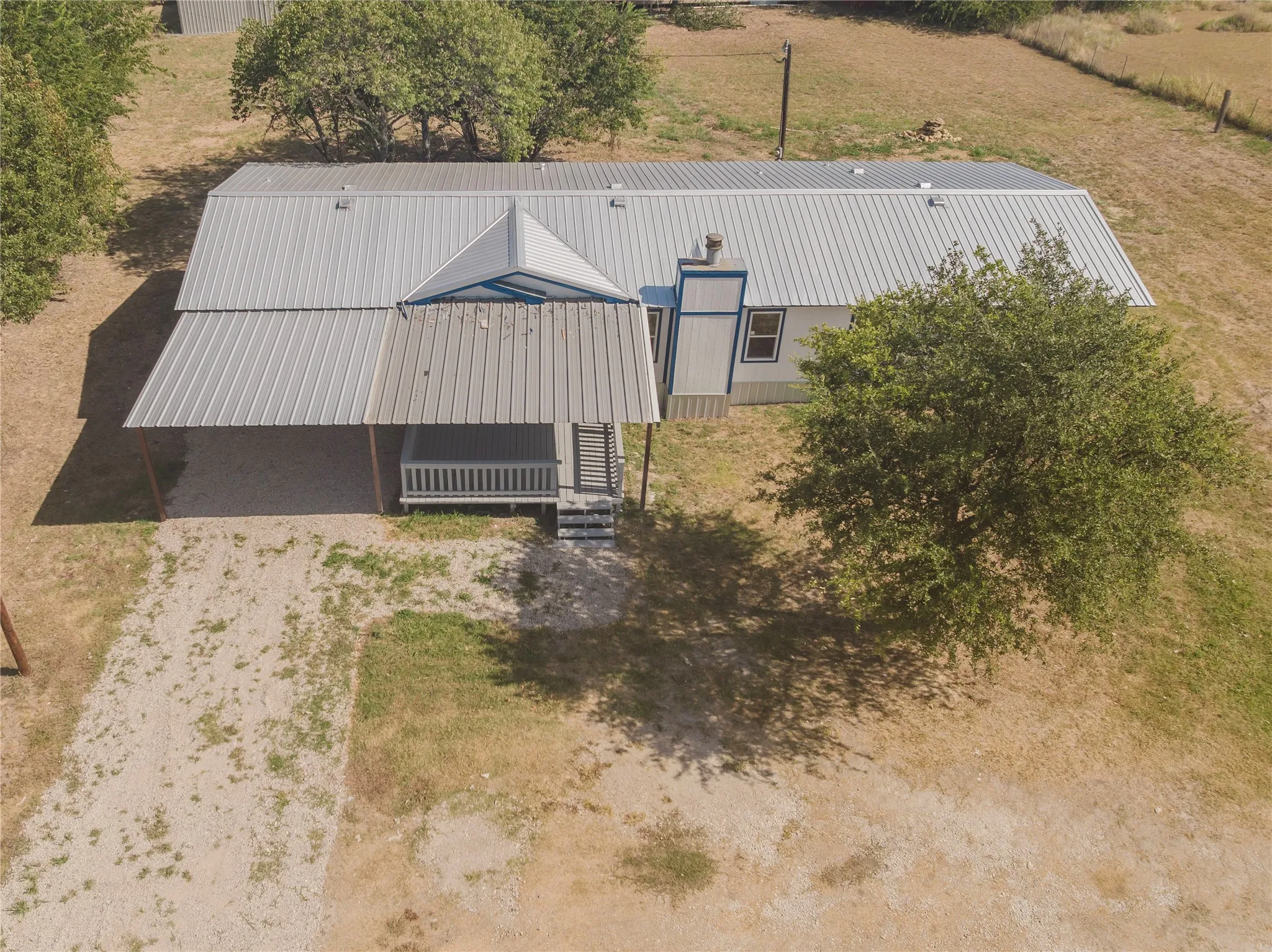 Mobile Home For Sale in Johnson County , 9800 2nd Street, Joshua, Texas 76058, 4 Bedroom, 2 Bathroom, Garage spaces, 2,128 Sqft, built in 1990, mls#21368289, Real Estate Agent in Joshua, Homes For Sale in Johnson county, Homes For Sale in Joshua, Realtor in Joshua Texas, Real Estate Brokerage Independent Realty Texas, Luminita Cordes Realtor