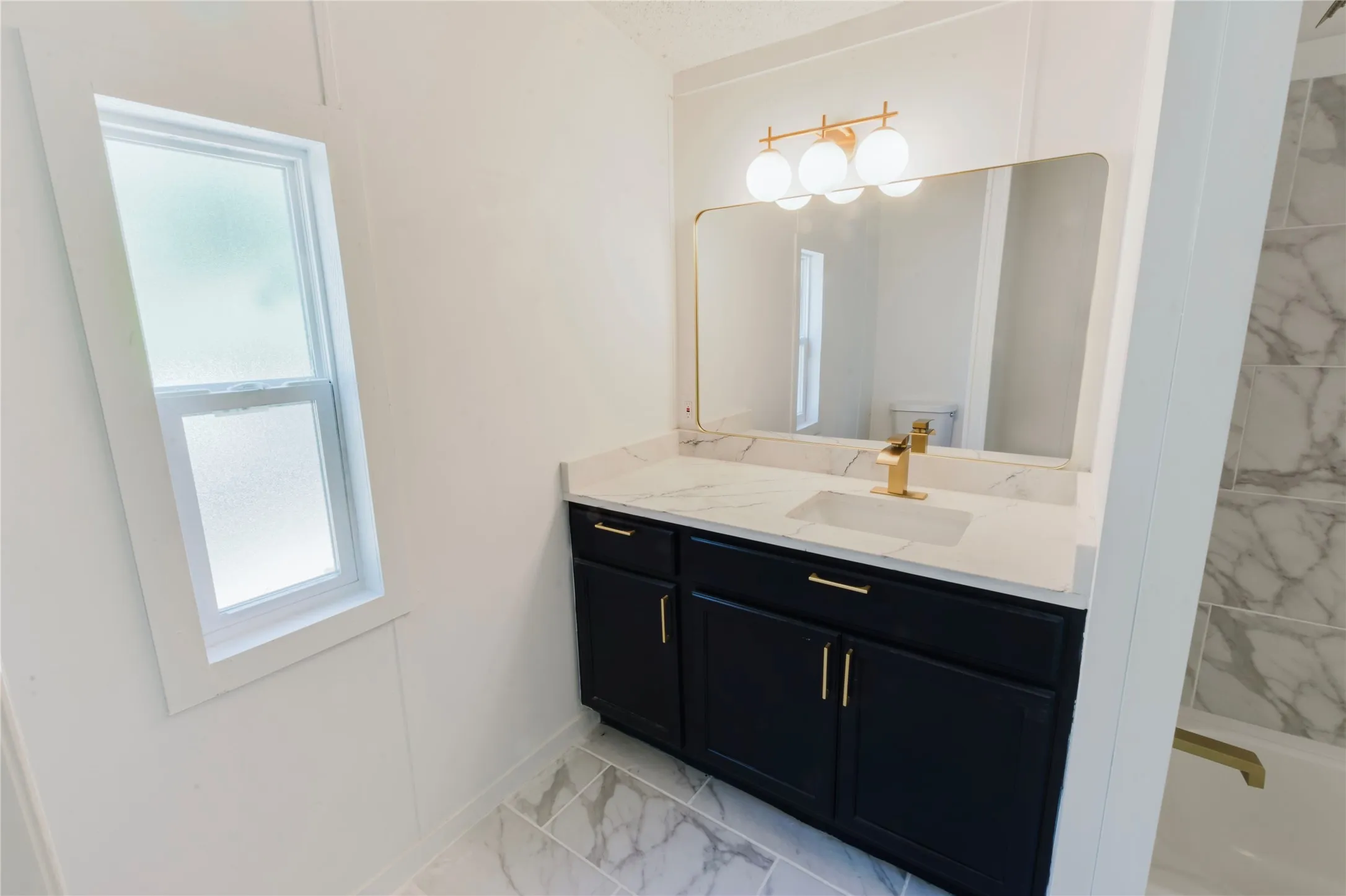 Mobile Home For Sale in Johnson County , 9800 2nd Street, Joshua, Texas 76058, 4 Bedroom, 2 Bathroom, Garage spaces, 2,128 Sqft, built in 1990, mls#21368289, Real Estate Agent in Joshua, Homes For Sale in Johnson county, Homes For Sale in Joshua, Realtor in Joshua Texas, Real Estate Brokerage Independent Realty Texas, Luminita Cordes Realtor