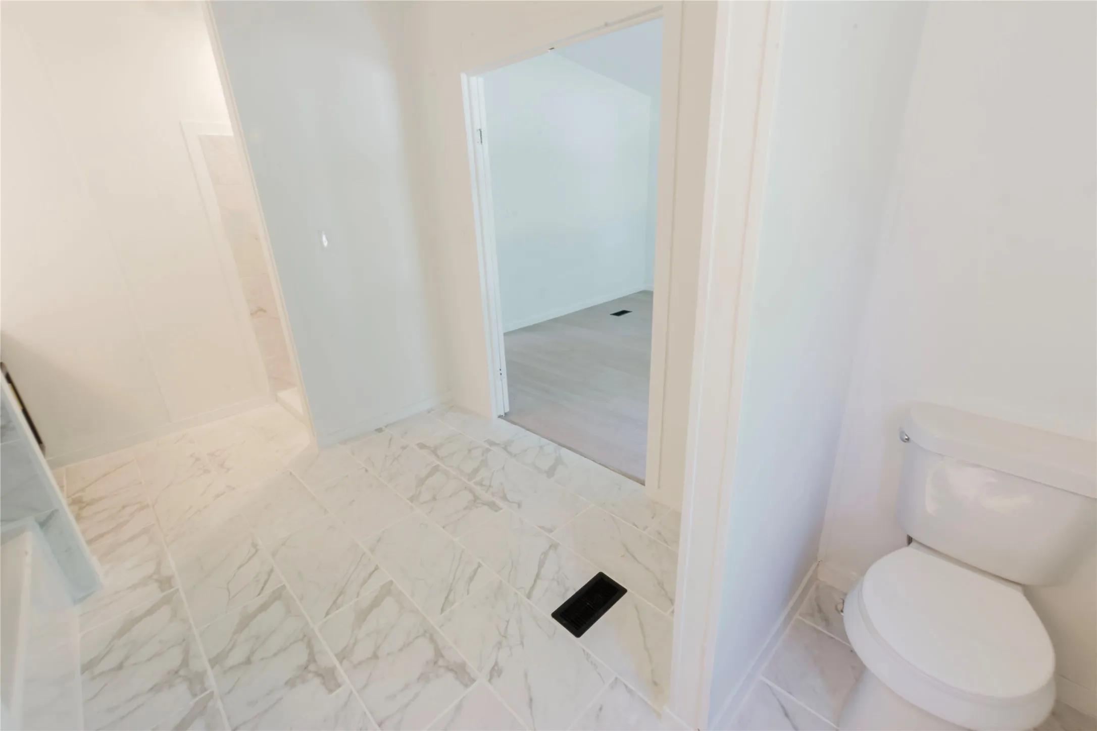 Mobile Home For Sale in Johnson County , 9800 2nd Street, Joshua, Texas 76058, 4 Bedroom, 2 Bathroom, Garage spaces, 2,128 Sqft, built in 1990, mls#21368289, Real Estate Agent in Joshua, Homes For Sale in Johnson county, Homes For Sale in Joshua, Realtor in Joshua Texas, Real Estate Brokerage Independent Realty Texas, Luminita Cordes Realtor