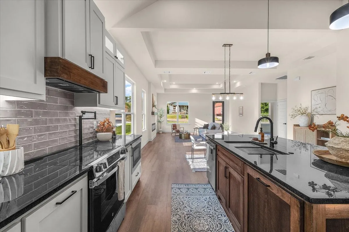 Single Family Residence For Sale in Tarrant County , 3021 Avenue J, Fort Worth, Texas 76105, 3 Bedroom, 2 Bathroom, 2 Garage spaces, 1,818 Sqft, built in 2026, mls#21368328, Real Estate Agent in Fort Worth, Homes For Sale in Tarrant county, Homes For Sale in Fort Worth, Realtor in Fort Worth Texas, Real Estate Brokerage Independent Realty Texas, Luminita Cordes Realtor