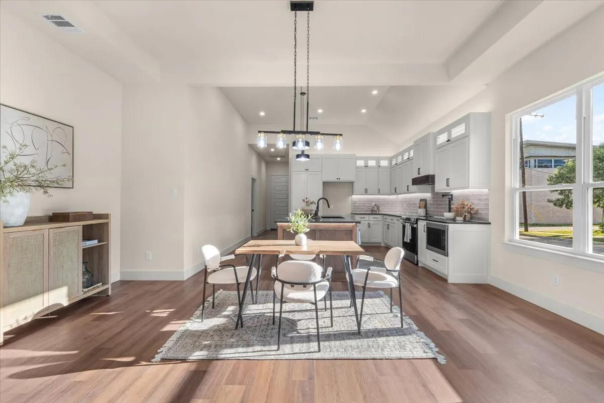 Single Family Residence For Sale in Tarrant County , 3021 Avenue J, Fort Worth, Texas 76105, 3 Bedroom, 2 Bathroom, 2 Garage spaces, 1,818 Sqft, built in 2026, mls#21368328, Real Estate Agent in Fort Worth, Homes For Sale in Tarrant county, Homes For Sale in Fort Worth, Realtor in Fort Worth Texas, Real Estate Brokerage Independent Realty Texas, Luminita Cordes Realtor