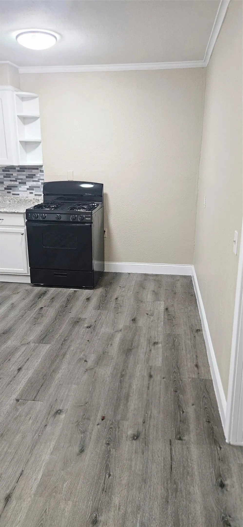 Single Family Residence For Rent in Hunt County , 1108 Bell Drive, Greenville, Texas 75401, 3 Bedroom, 1 Bathroom, Garage spaces, 1,247 Sqft, built in 1950, Price $1,350, mls#21368336, Real Estate Agent in Greenville, Homes For Rent in Hunt county, Homes For Rent in Greenville, Realtor in Greenville Texas, Real Estate Brokerage Independent Realty Texas, Luminita Cordes Realtor