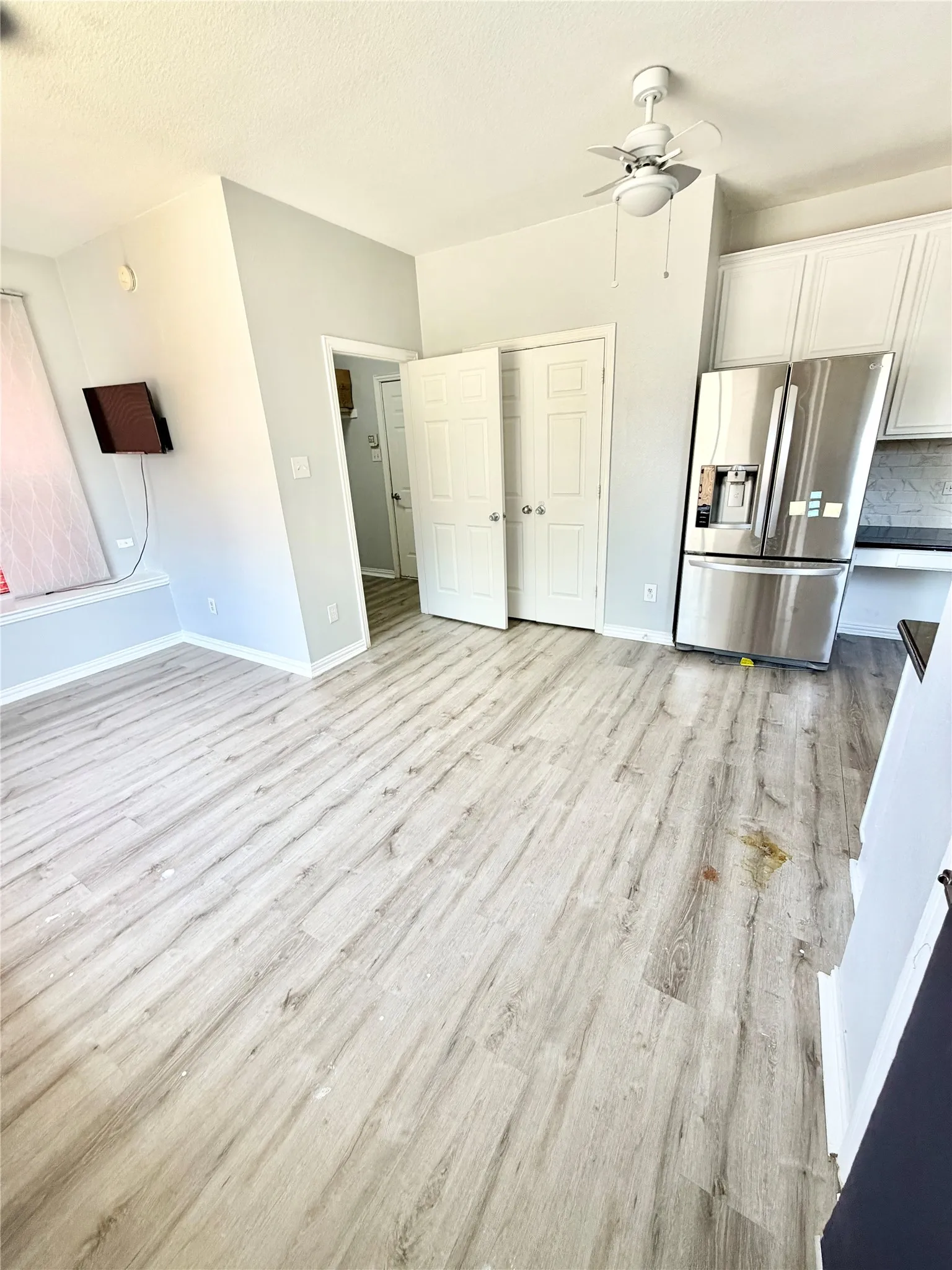 Single Family Residence For Rent in Dallas County , 2501 Stetson Drive, Garland, Texas 75044, 4 Bedroom, 3 Bathroom, 2 Garage spaces, 1,923 Sqft, built in 1998, Price $2,650, mls#21368339, Real Estate Agent in Garland, Homes For Rent in Dallas county, Homes For Rent in Garland, Realtor in Garland Texas, Real Estate Brokerage Independent Realty Texas, Luminita Cordes Realtor