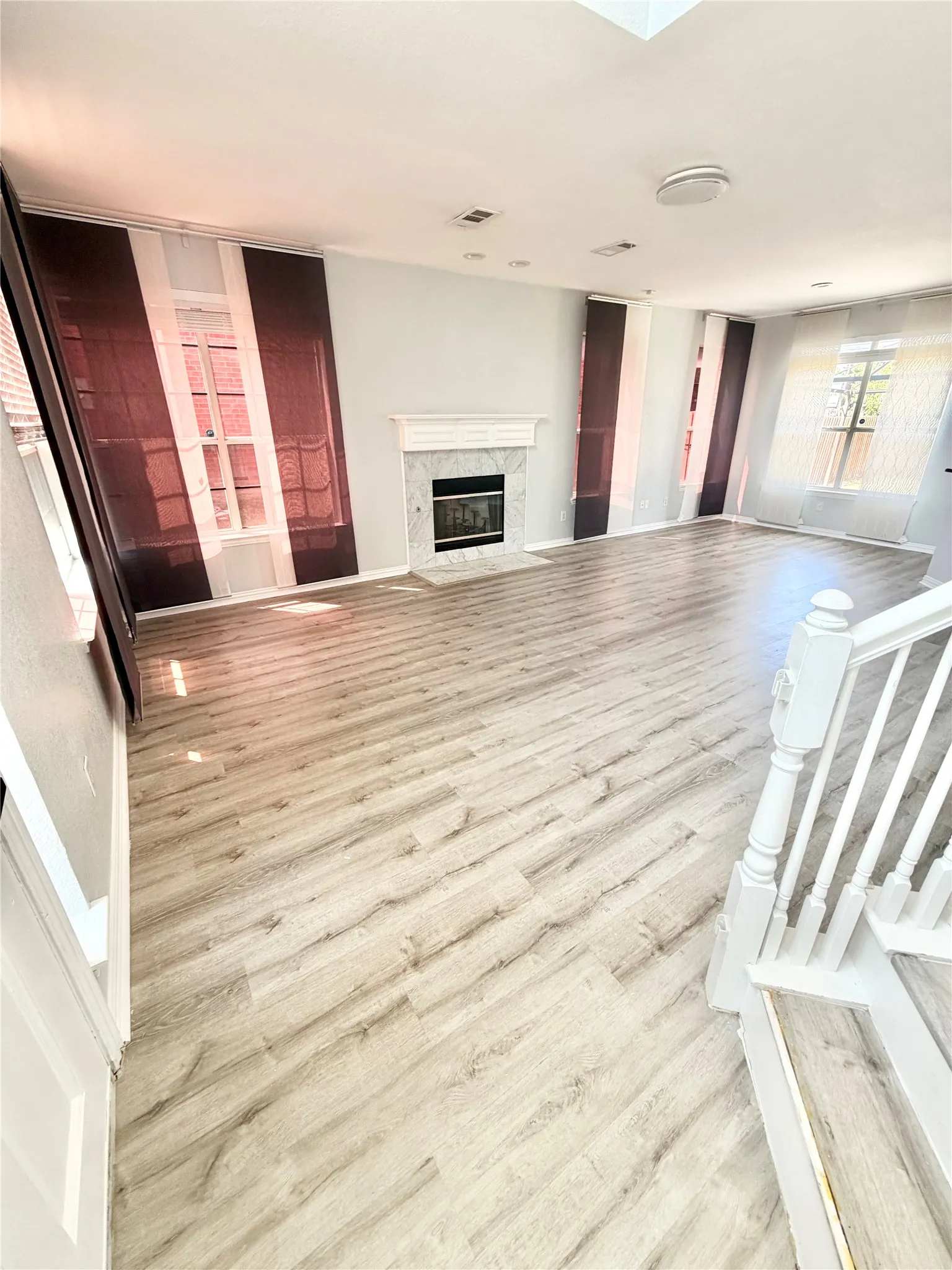 Single Family Residence For Rent in Dallas County , 2501 Stetson Drive, Garland, Texas 75044, 4 Bedroom, 3 Bathroom, 2 Garage spaces, 1,923 Sqft, built in 1998, Price $2,650, mls#21368339, Real Estate Agent in Garland, Homes For Rent in Dallas county, Homes For Rent in Garland, Realtor in Garland Texas, Real Estate Brokerage Independent Realty Texas, Luminita Cordes Realtor