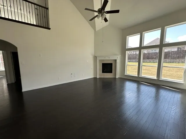 Single Family Residence For Sale in Kaufman County , 972 Gold Finch Lane, Forney, Texas 75126, 5 Bedroom, 4 Bathroom, 2 Garage spaces, 4,496 Sqft, built in 2022, mls#21368315, Real Estate Agent in Forney, Homes For Sale in Kaufman county, Homes For Sale in Forney, Realtor in Forney Texas, Real Estate Brokerage Independent Realty Texas, Luminita Cordes Realtor
