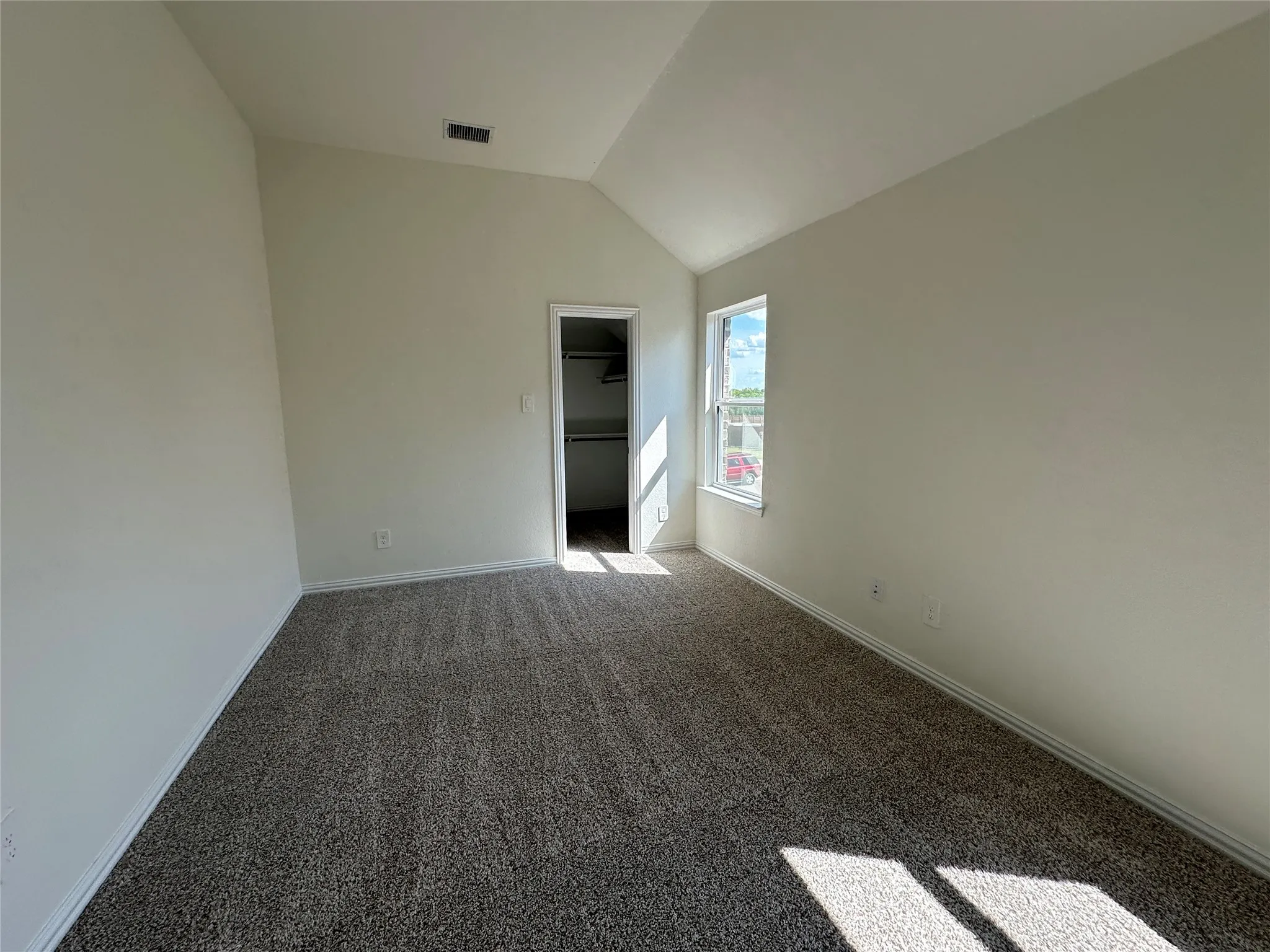 Single Family Residence For Sale in Kaufman County , 972 Gold Finch Lane, Forney, Texas 75126, 5 Bedroom, 4 Bathroom, 2 Garage spaces, 4,496 Sqft, built in 2022, mls#21368315, Real Estate Agent in Forney, Homes For Sale in Kaufman county, Homes For Sale in Forney, Realtor in Forney Texas, Real Estate Brokerage Independent Realty Texas, Luminita Cordes Realtor
