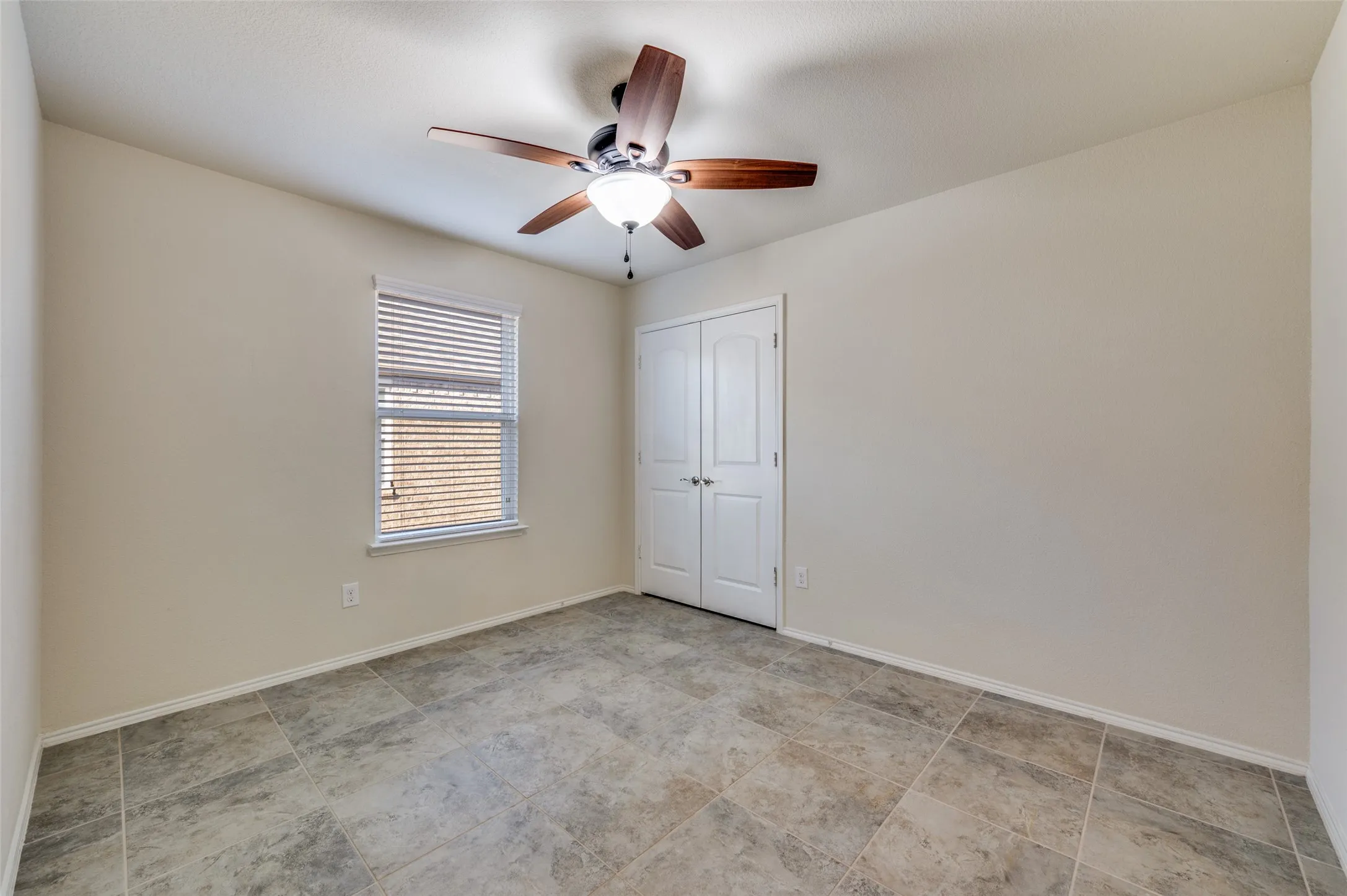 Single Family Residence For Sale in Denton County , 2325 Beachfront Drive, Frisco, Texas 75036, 2 Bedroom, 2 Bathroom, 2 Garage spaces, 1,325 Sqft, built in 2015, mls#21368195, Real Estate Agent in Frisco, Homes For Sale in Denton county, Homes For Sale in Frisco, Realtor in Frisco Texas, Real Estate Brokerage Independent Realty Texas, Luminita Cordes Realtor
