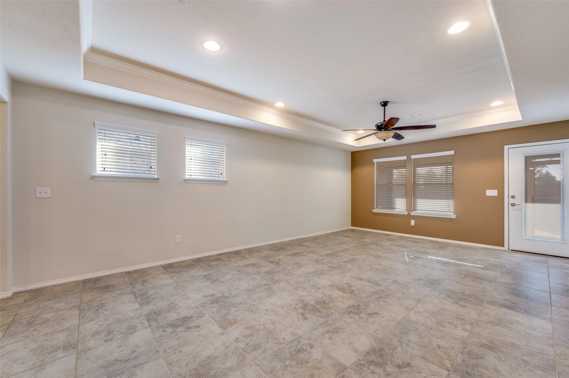 Single Family Residence For Sale in Denton County , 2325 Beachfront Drive, Frisco, Texas 75036, 2 Bedroom, 2 Bathroom, 2 Garage spaces, 1,325 Sqft, built in 2015, mls#21368195, Real Estate Agent in Frisco, Homes For Sale in Denton county, Homes For Sale in Frisco, Realtor in Frisco Texas, Real Estate Brokerage Independent Realty Texas, Luminita Cordes Realtor