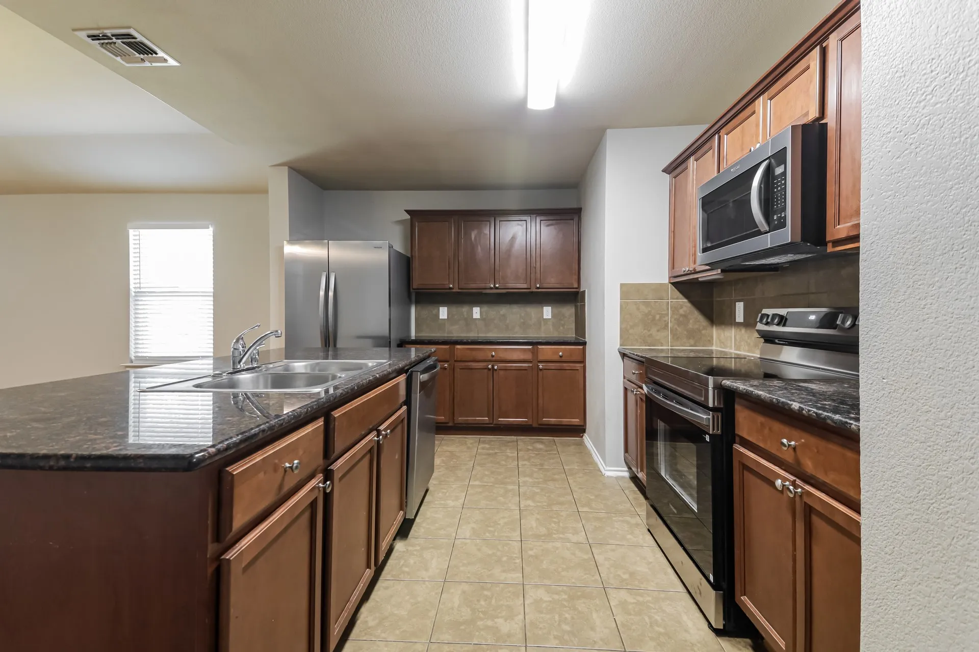 Single Family Residence For Rent in Rockwall County , 1413 Waco Turner, Royse City, Texas 75189, 4 Bedroom, 2 Bathroom, 2 Garage spaces, 1,910 Sqft, built in 2014, mls#21368378, Real Estate Agent in Royse City, Homes For Rent in Rockwall county, Homes For Rent in Royse City, Realtor in Royse City Texas, Real Estate Brokerage Independent Realty Texas, Luminita Cordes Realtor