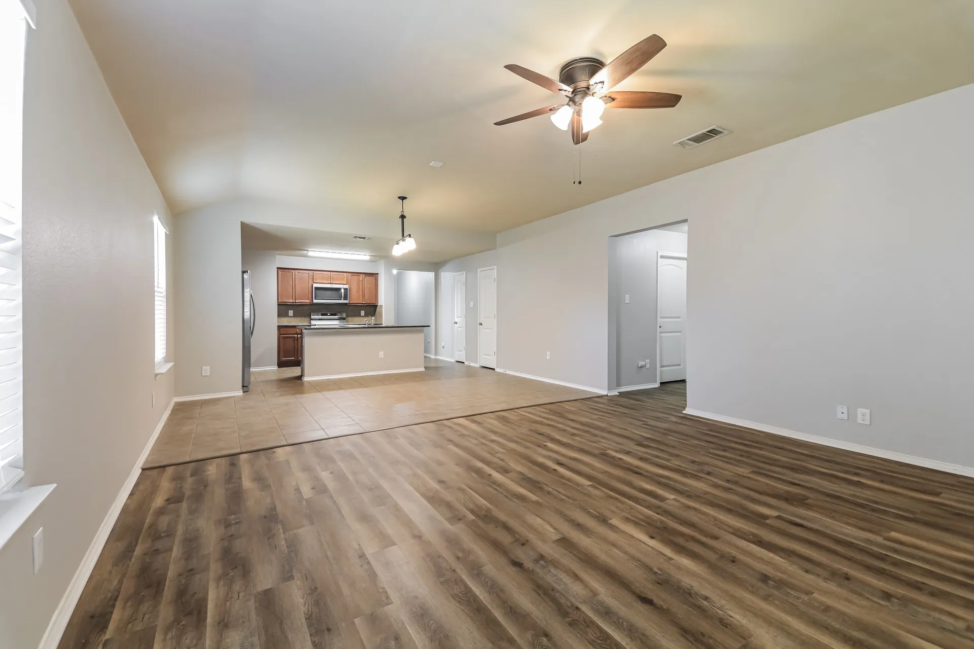 Single Family Residence For Rent in Rockwall County , 1413 Waco Turner, Royse City, Texas 75189, 4 Bedroom, 2 Bathroom, 2 Garage spaces, 1,910 Sqft, built in 2014, mls#21368378, Real Estate Agent in Royse City, Homes For Rent in Rockwall county, Homes For Rent in Royse City, Realtor in Royse City Texas, Real Estate Brokerage Independent Realty Texas, Luminita Cordes Realtor