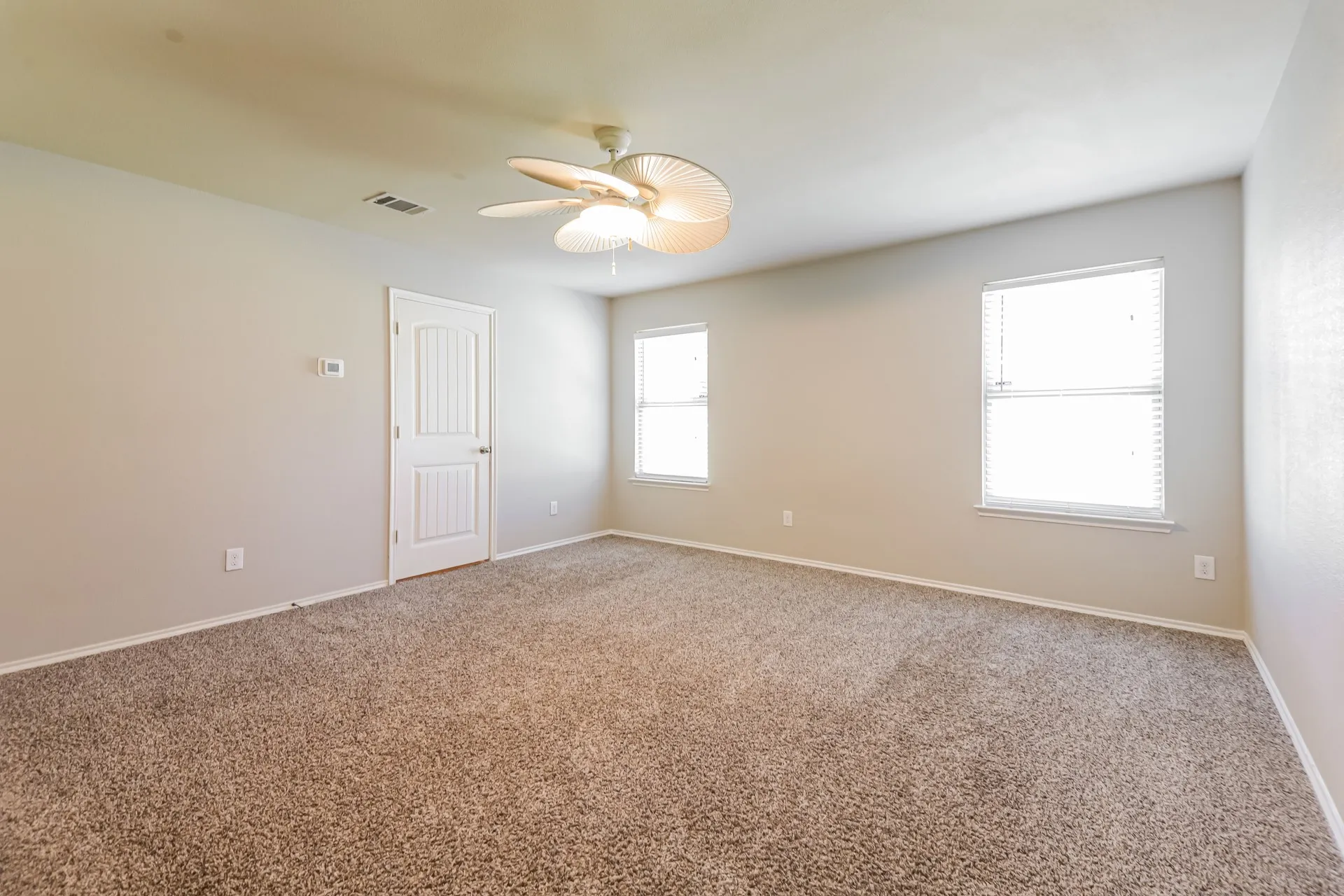 Single Family Residence For Rent in Rockwall County , 1413 Waco Turner, Royse City, Texas 75189, 4 Bedroom, 2 Bathroom, 2 Garage spaces, 1,910 Sqft, built in 2014, mls#21368378, Real Estate Agent in Royse City, Homes For Rent in Rockwall county, Homes For Rent in Royse City, Realtor in Royse City Texas, Real Estate Brokerage Independent Realty Texas, Luminita Cordes Realtor