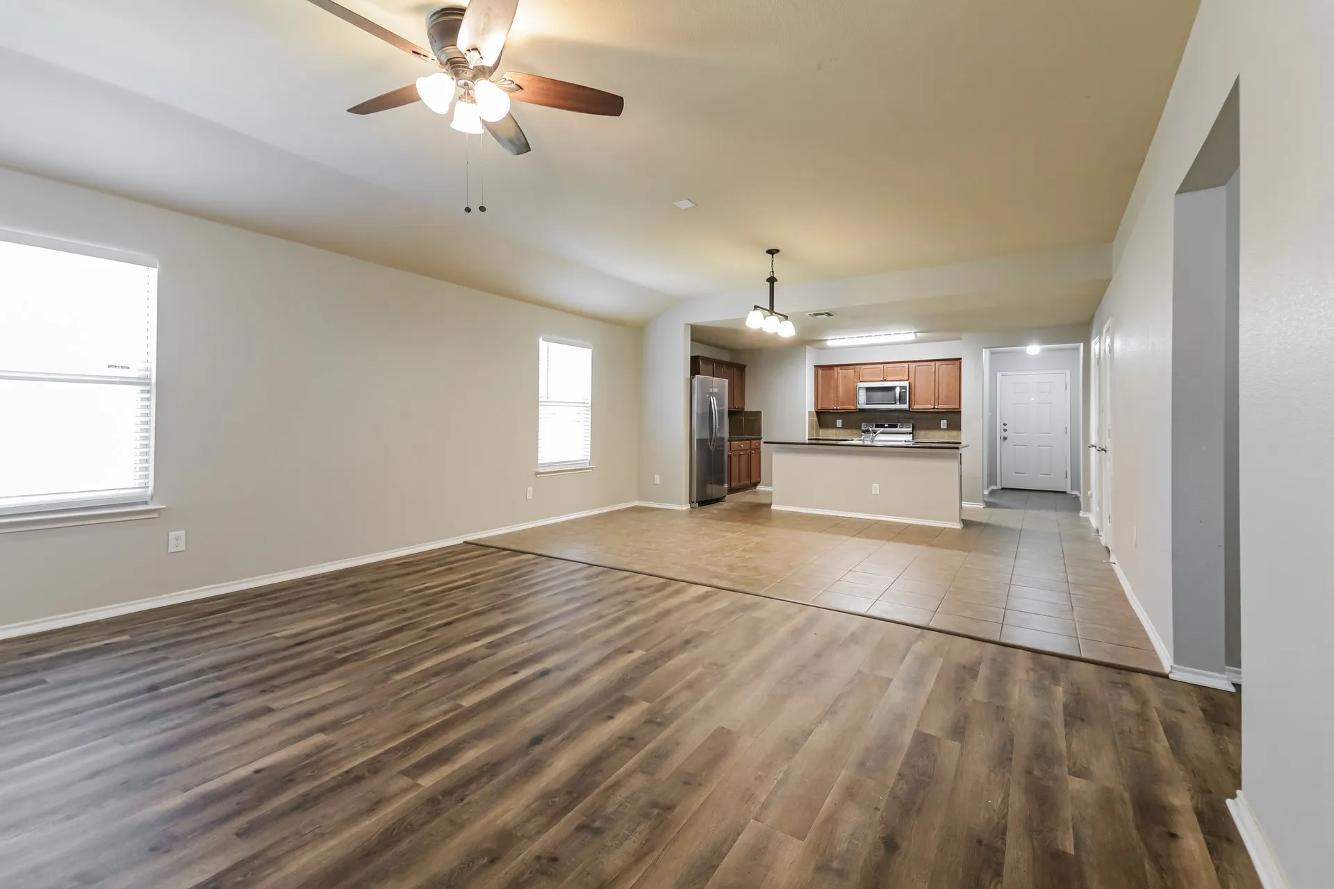 Single Family Residence For Rent in Rockwall County , 1413 Waco Turner, Royse City, Texas 75189, 4 Bedroom, 2 Bathroom, 2 Garage spaces, 1,910 Sqft, built in 2014, mls#21368378, Real Estate Agent in Royse City, Homes For Rent in Rockwall county, Homes For Rent in Royse City, Realtor in Royse City Texas, Real Estate Brokerage Independent Realty Texas, Luminita Cordes Realtor