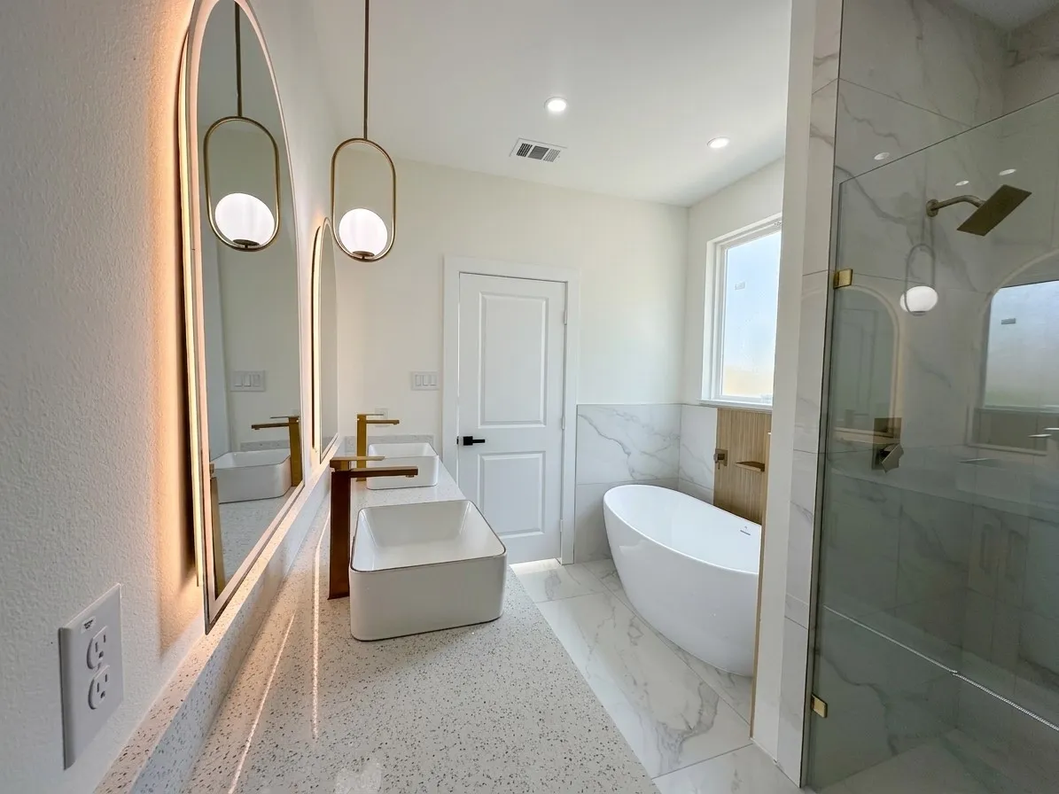 Single Family Residence For Sale in Grayson County , 338 TEXANA Street, Van Alstyne, Texas 75495, 3 Bedroom, 3 Bathroom, 2 Garage spaces, 1,800 Sqft, built in 2026, mls#21368381, Real Estate Agent in Van Alstyne, Homes For Sale in Grayson county, Homes For Sale in Van Alstyne, Realtor in Van Alstyne Texas, Real Estate Brokerage Independent Realty Texas, Luminita Cordes Realtor