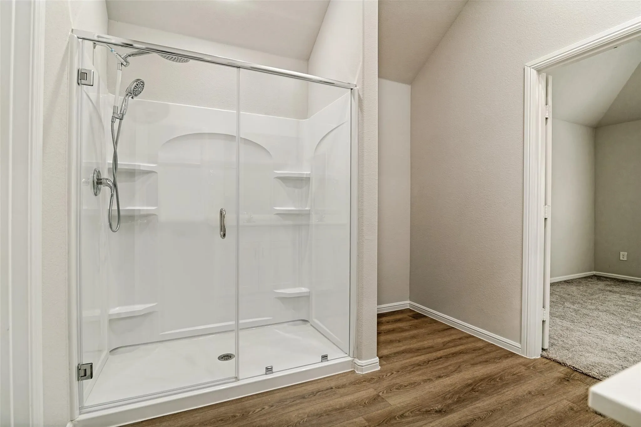 Single Family Residence For Rent in Dallas County , 1801 Hazer Lane, Mesquite, Texas 75149, 3 Bedroom, 3 Bathroom, 2 Garage spaces, 1,699 Sqft, built in 2025, mls#21368264, Real Estate Agent in Mesquite, Homes For Rent in Dallas county, Homes For Rent in Mesquite, Realtor in Mesquite Texas, Real Estate Brokerage Independent Realty Texas, Luminita Cordes Realtor