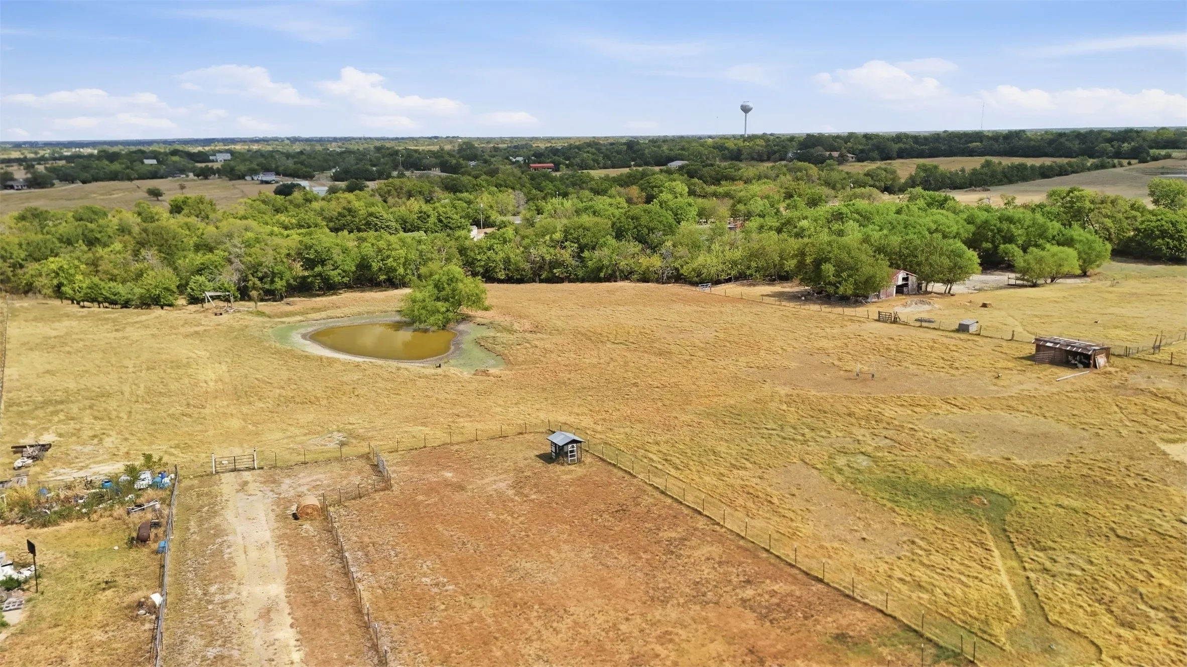 Mobile Home For Sale in Collin County , 11620 County Road 586, Royse City, Texas 75189, 4 Bedroom, 2 Bathroom, 2 Garage spaces, 1,800 Sqft, built in 2019, mls#21363069, Real Estate Agent in Royse City, Homes For Sale in Collin county, Homes For Sale in Royse City, Realtor in Royse City Texas, Real Estate Brokerage Independent Realty Texas, Luminita Cordes Realtor