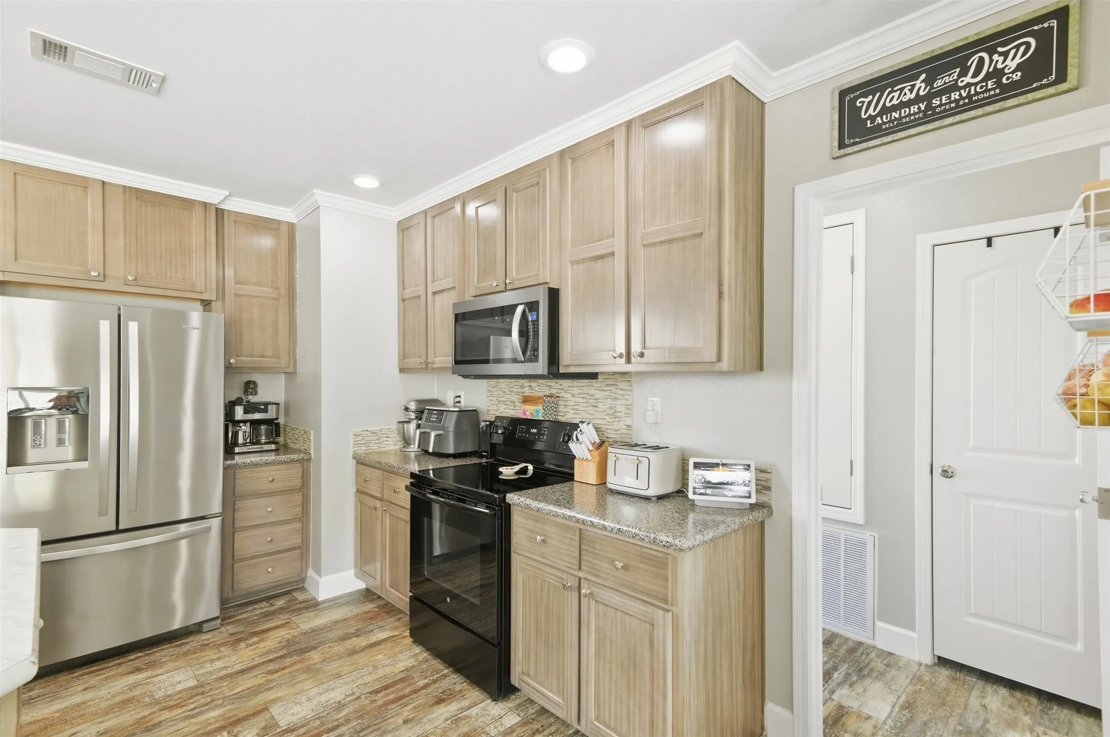 Mobile Home For Sale in Collin County , 11620 County Road 586, Royse City, Texas 75189, 4 Bedroom, 2 Bathroom, 2 Garage spaces, 1,800 Sqft, built in 2019, mls#21363069, Real Estate Agent in Royse City, Homes For Sale in Collin county, Homes For Sale in Royse City, Realtor in Royse City Texas, Real Estate Brokerage Independent Realty Texas, Luminita Cordes Realtor