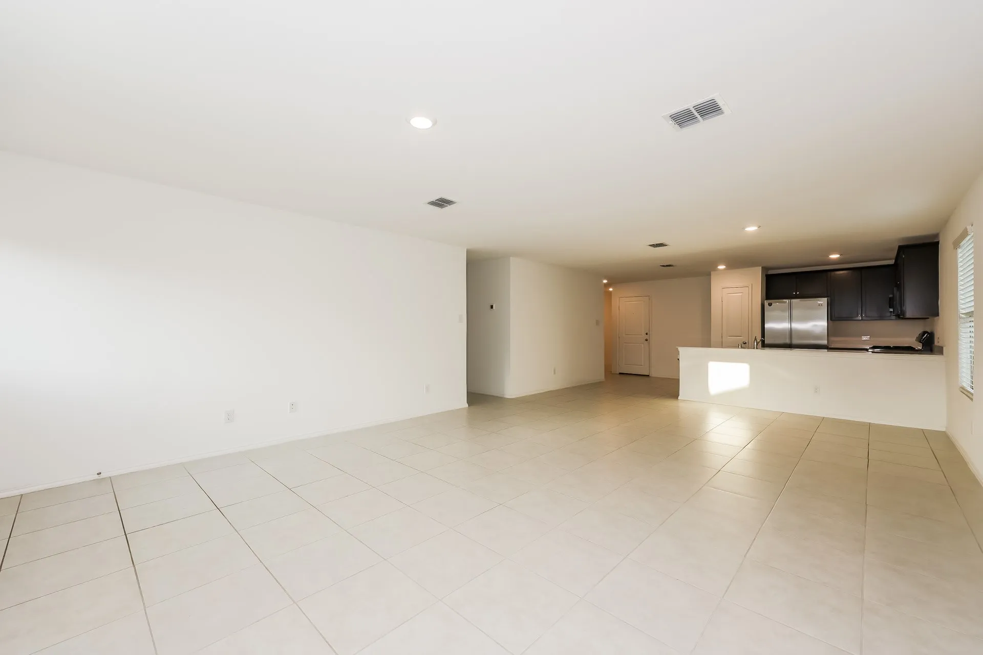 Single Family Residence For Rent in Denton County , 14837 Firerock Road, Fort Worth, Texas 76052, 3 Bedroom, 2 Bathroom, 2 Garage spaces, 1,996 Sqft, built in 2022, mls#21368415, Real Estate Agent in Fort Worth, Homes For Rent in Denton county, Homes For Rent in Fort Worth, Realtor in Fort Worth Texas, Real Estate Brokerage Independent Realty Texas, Luminita Cordes Realtor