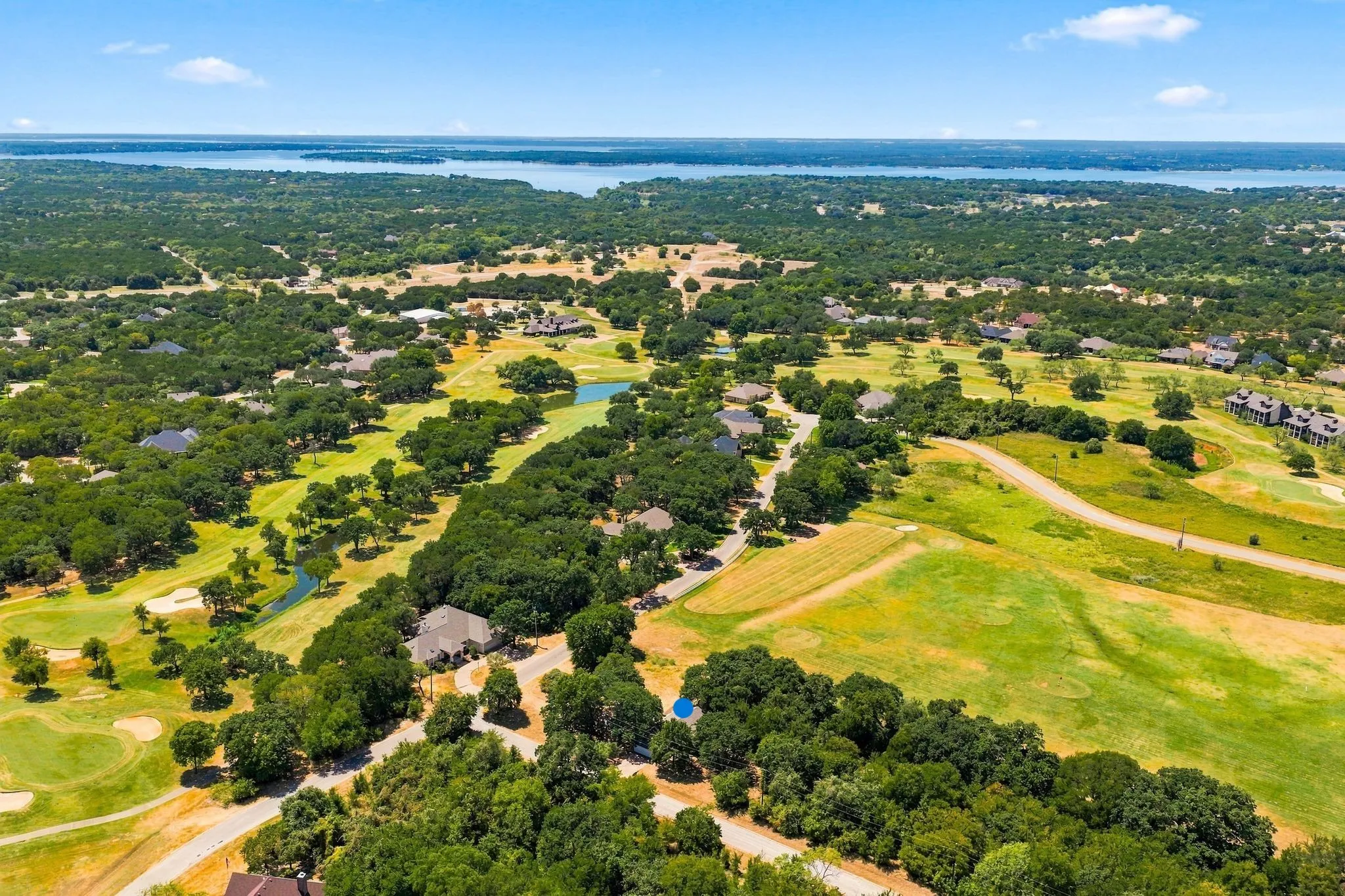 Single Family Residence For Sale in Hill County , 31003 Doe Run Court, Whitney, Texas 76692, 3 Bedroom, 2 Bathroom, 2 Garage spaces, 1,260 Sqft, built in 1997, mls#21365252, Real Estate Agent in Whitney, Homes For Sale in Hill county, Homes For Sale in Whitney, Realtor in Whitney Texas, Real Estate Brokerage Independent Realty Texas, Luminita Cordes Realtor