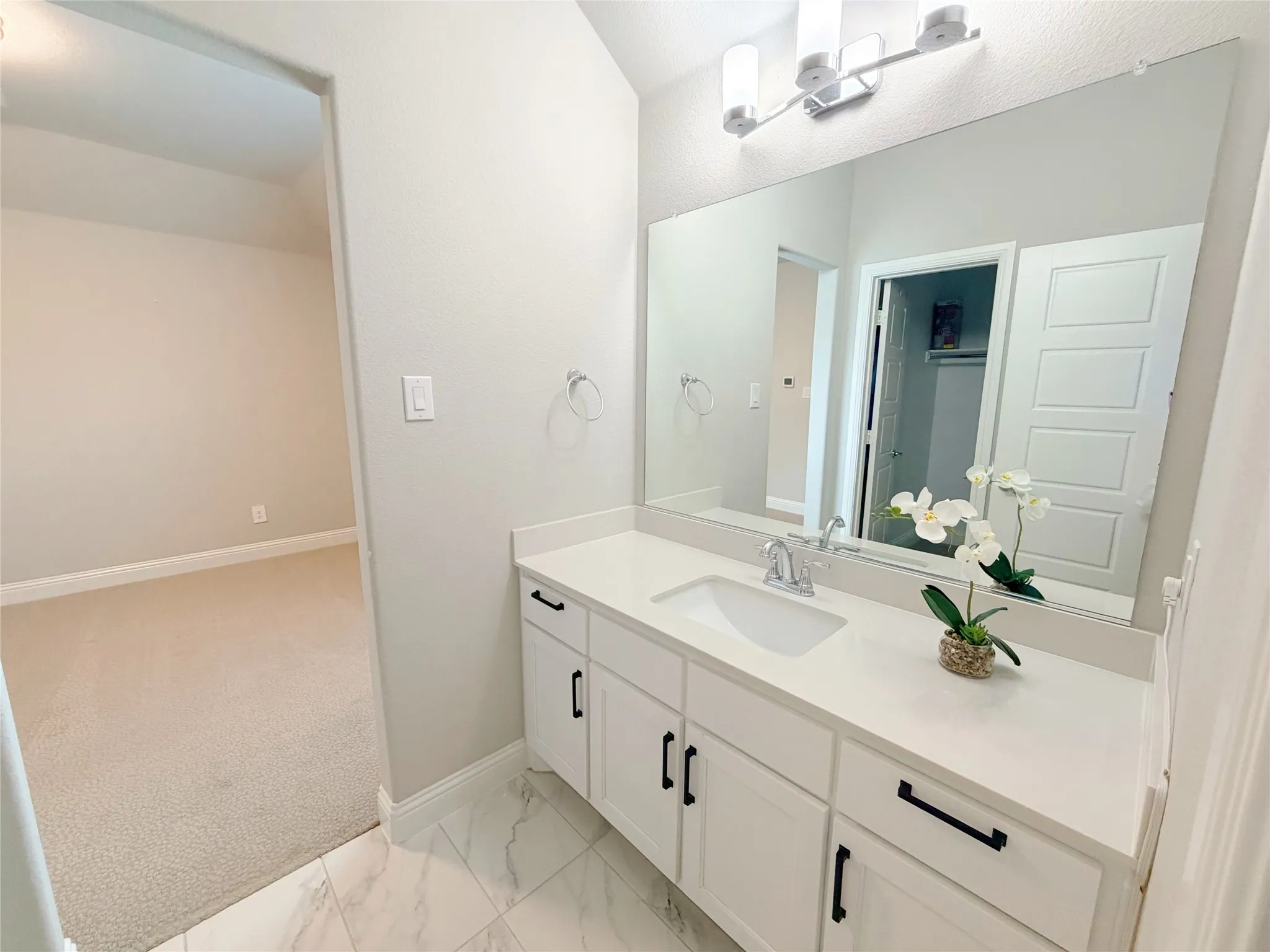 Single Family Residence For Rent in Collin County , 847 Calusa Drive, Allen, Texas 75013, 5 Bedroom, 4 Bathroom, 2 Garage spaces, 3,650 Sqft, built in 2021, mls#21368412, Real Estate Agent in Allen, Homes For Rent in Collin county, Homes For Rent in Allen, Realtor in Allen Texas, Real Estate Brokerage Independent Realty Texas, Luminita Cordes Realtor