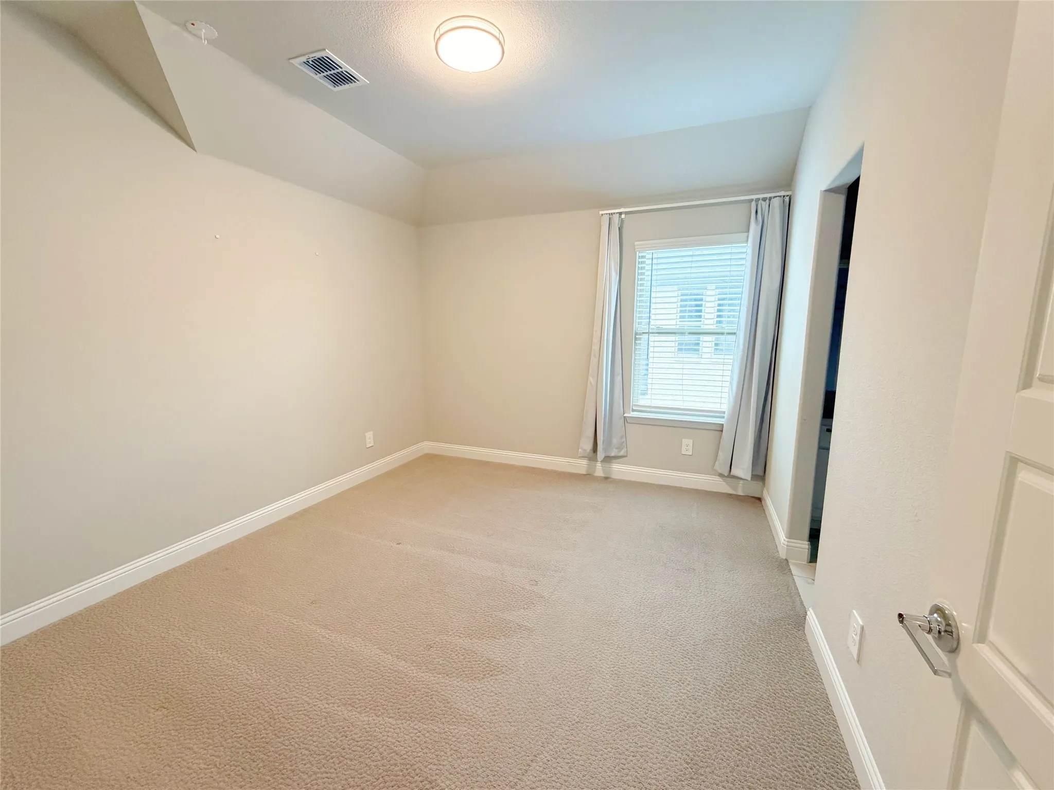 Single Family Residence For Rent in Collin County , 847 Calusa Drive, Allen, Texas 75013, 5 Bedroom, 4 Bathroom, 2 Garage spaces, 3,650 Sqft, built in 2021, mls#21368412, Real Estate Agent in Allen, Homes For Rent in Collin county, Homes For Rent in Allen, Realtor in Allen Texas, Real Estate Brokerage Independent Realty Texas, Luminita Cordes Realtor