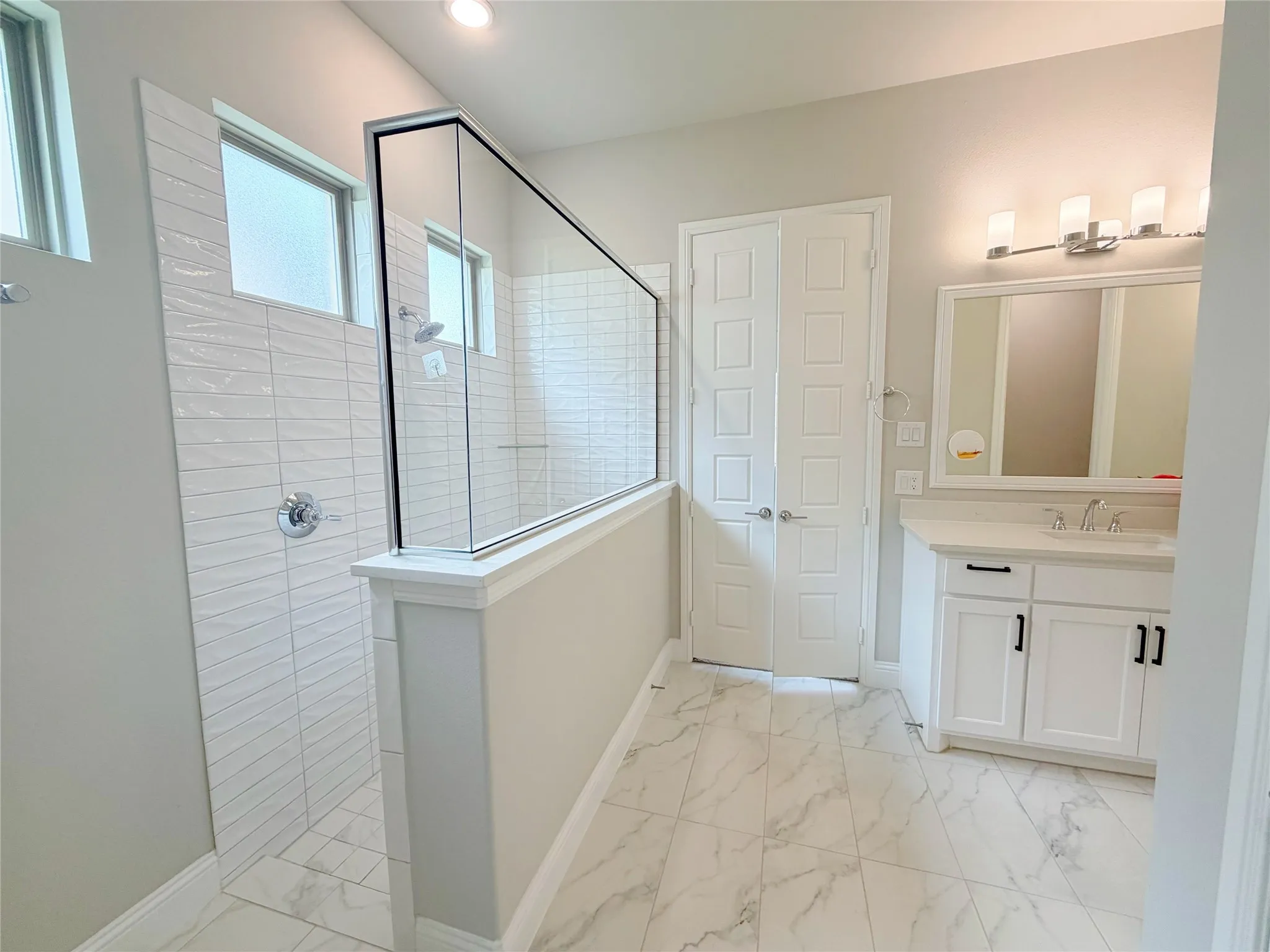 Single Family Residence For Rent in Collin County , 847 Calusa Drive, Allen, Texas 75013, 5 Bedroom, 4 Bathroom, 2 Garage spaces, 3,650 Sqft, built in 2021, mls#21368412, Real Estate Agent in Allen, Homes For Rent in Collin county, Homes For Rent in Allen, Realtor in Allen Texas, Real Estate Brokerage Independent Realty Texas, Luminita Cordes Realtor