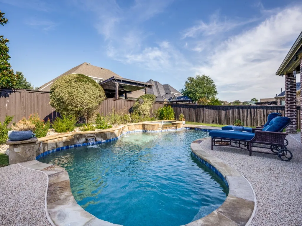 Single Family Residence For Sale in Denton County , 2415 Strathfield Lane, Trophy Club, Texas 76262, 5 Bedroom, 4 Bathroom, 3 Garage spaces, 3,351 Sqft, built in 2010, mls#21367481, Real Estate Agent in Trophy Club, Homes For Sale in Denton county, Homes For Sale in Trophy Club, Realtor in Trophy Club Texas, Real Estate Brokerage Independent Realty Texas, Luminita Cordes Realtor