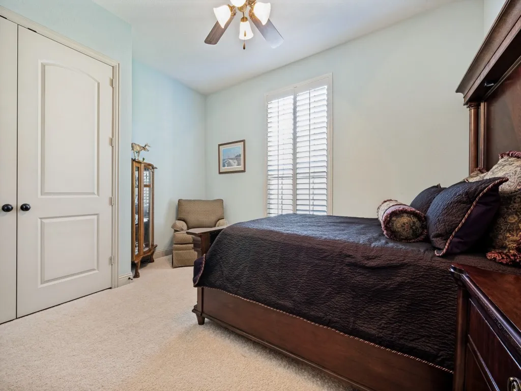 Single Family Residence For Sale in Denton County , 2415 Strathfield Lane, Trophy Club, Texas 76262, 5 Bedroom, 4 Bathroom, 3 Garage spaces, 3,351 Sqft, built in 2010, mls#21367481, Real Estate Agent in Trophy Club, Homes For Sale in Denton county, Homes For Sale in Trophy Club, Realtor in Trophy Club Texas, Real Estate Brokerage Independent Realty Texas, Luminita Cordes Realtor