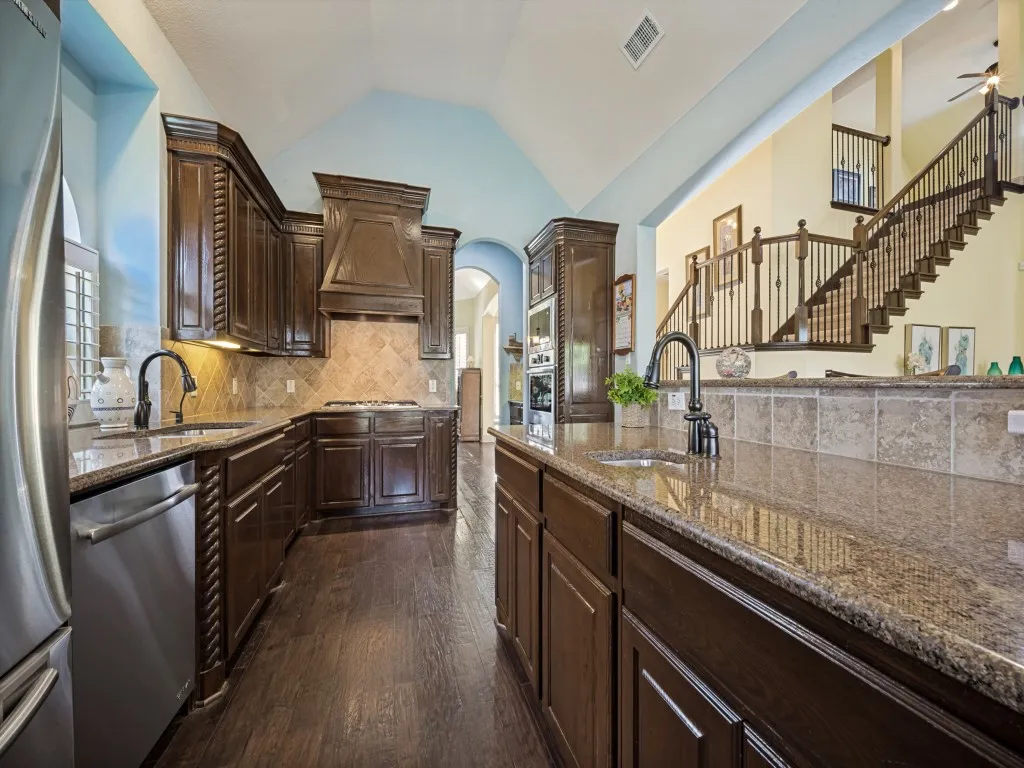 Expansive Kitchen! Features Detailed Cabinetry & Granite