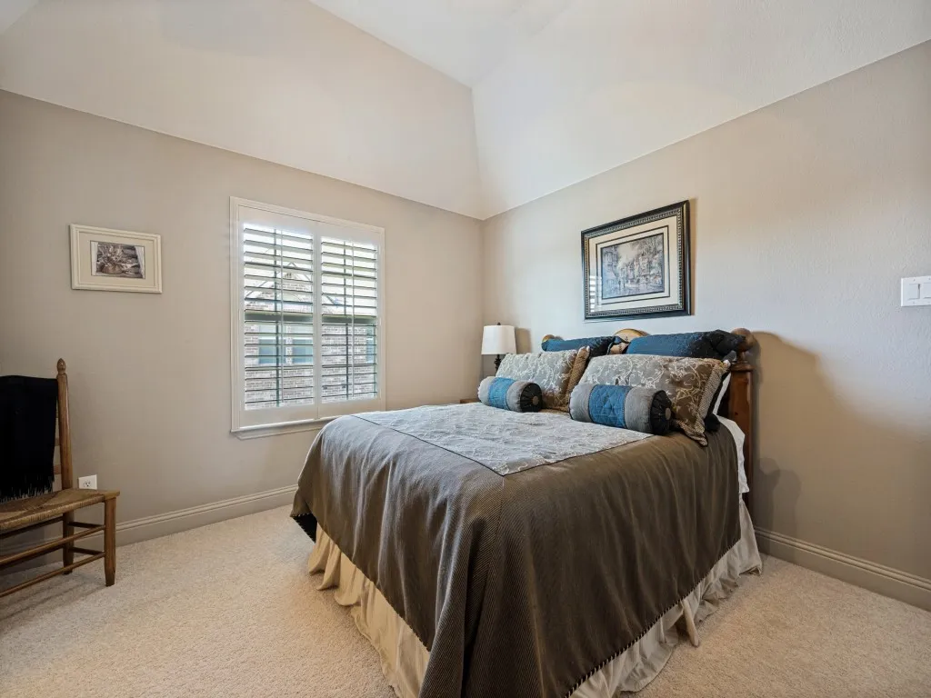 Single Family Residence For Sale in Denton County , 2415 Strathfield Lane, Trophy Club, Texas 76262, 5 Bedroom, 4 Bathroom, 3 Garage spaces, 3,351 Sqft, built in 2010, mls#21367481, Real Estate Agent in Trophy Club, Homes For Sale in Denton county, Homes For Sale in Trophy Club, Realtor in Trophy Club Texas, Real Estate Brokerage Independent Realty Texas, Luminita Cordes Realtor