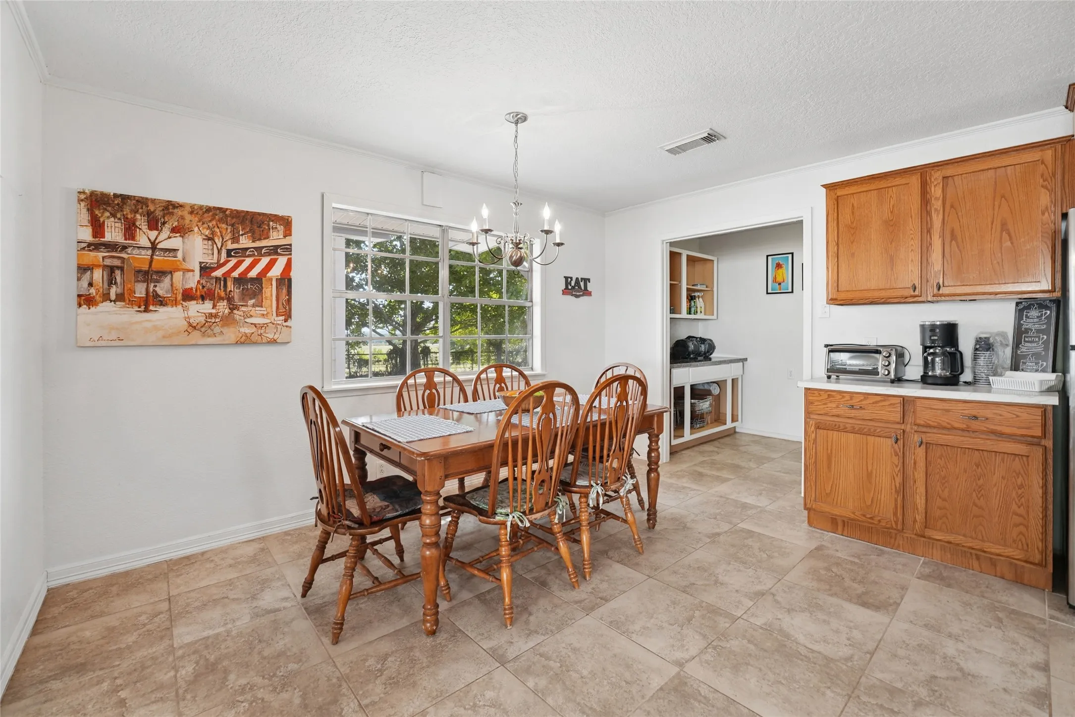 Single Family Residence For Sale in Van Zandt County , 1938 Vz County Road 2309 Road, Canton, Texas 75103, 4 Bedroom, 4 Bathroom, Garage spaces, 2,192 Sqft, built in 1965, mls#21368379, Real Estate Agent in Canton, Homes For Sale in Van Zandt county, Homes For Sale in Canton, Realtor in Canton Texas, Real Estate Brokerage Independent Realty Texas, Luminita Cordes Realtor
