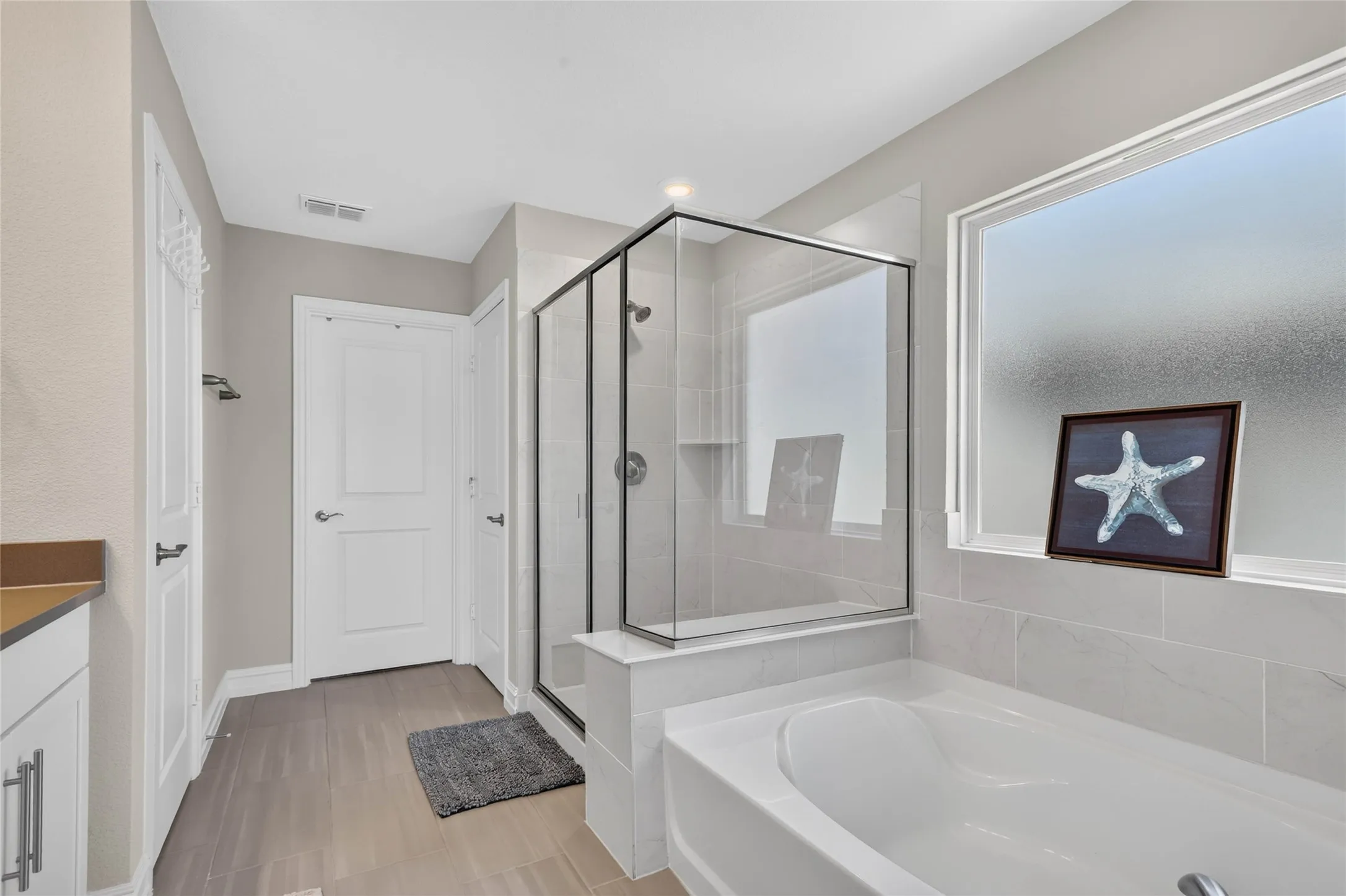 Single Family Residence For Rent in Dallas County , 7512 Sheboygan Avenue, Dallas, Texas 75228, 4 Bedroom, 3 Bathroom, 2 Garage spaces, 2,519 Sqft, built in 2023, mls#21368436, Real Estate Agent in Dallas, Homes For Rent in Dallas county, Homes For Rent in Dallas, Realtor in Dallas Texas, Real Estate Brokerage Independent Realty Texas, Luminita Cordes Realtor