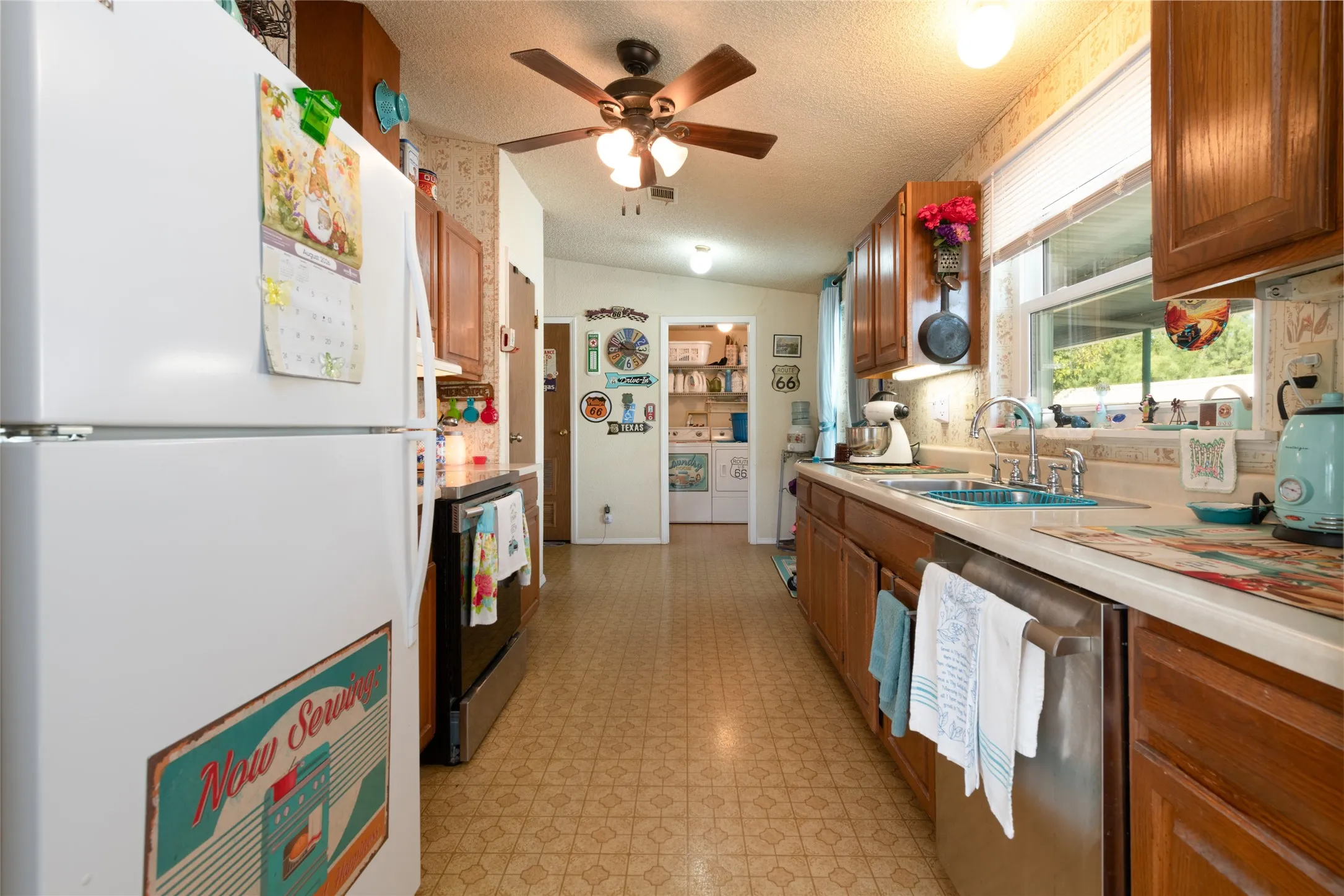Single Family Residence For Sale in Eastland County , 508 W 17th Street, Cisco, Texas 76437, 3 Bedroom, 2 Bathroom, 2 Garage spaces, 1,568 Sqft, built in 1985, mls#21367189, Real Estate Agent in Cisco, Homes For Sale in Eastland county, Homes For Sale in Cisco, Realtor in Cisco Texas, Real Estate Brokerage Independent Realty Texas, Luminita Cordes Realtor