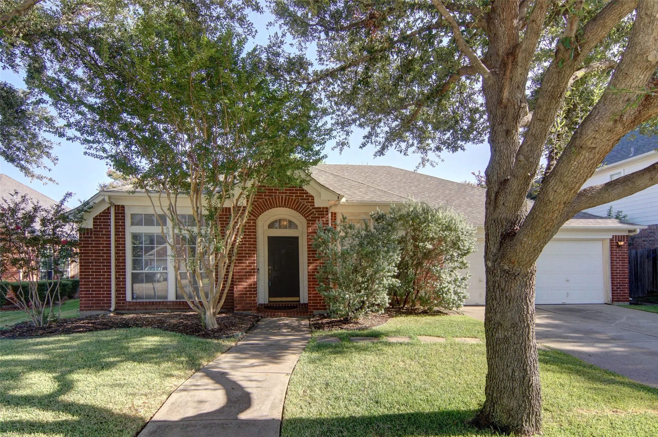 Single Family Residence For Sale