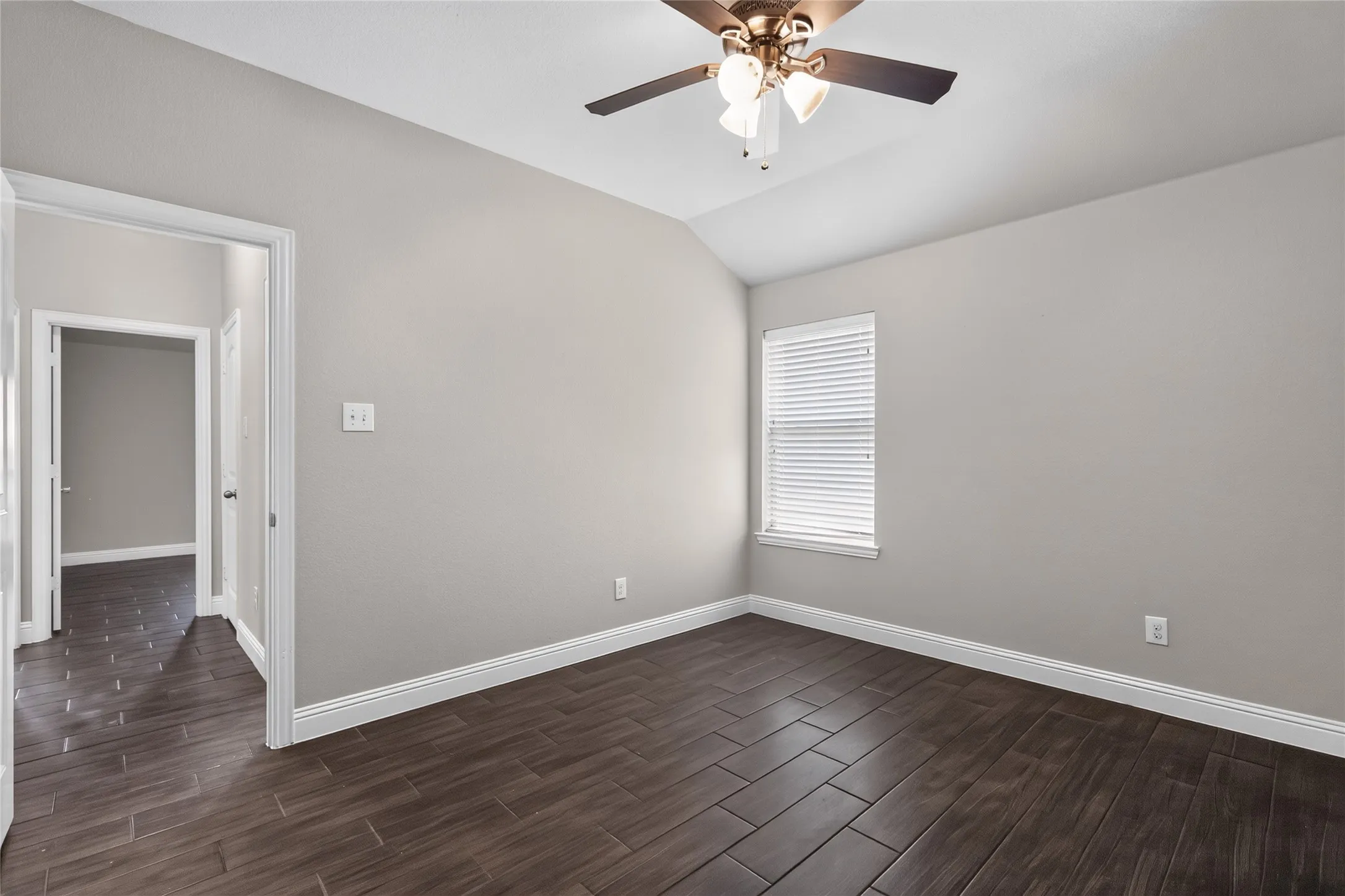 Single Family Residence For Sale in Tarrant County , 7526 Park Avenue, Forest Hill, Texas 76140, 4 Bedroom, 2 Bathroom, 2 Garage spaces, 2,052 Sqft, built in 2017, mls#21356444, Real Estate Agent in Forest Hill, Homes For Sale in Tarrant county, Homes For Sale in Forest Hill, Realtor in Forest Hill Texas, Real Estate Brokerage Independent Realty Texas, Luminita Cordes Realtor