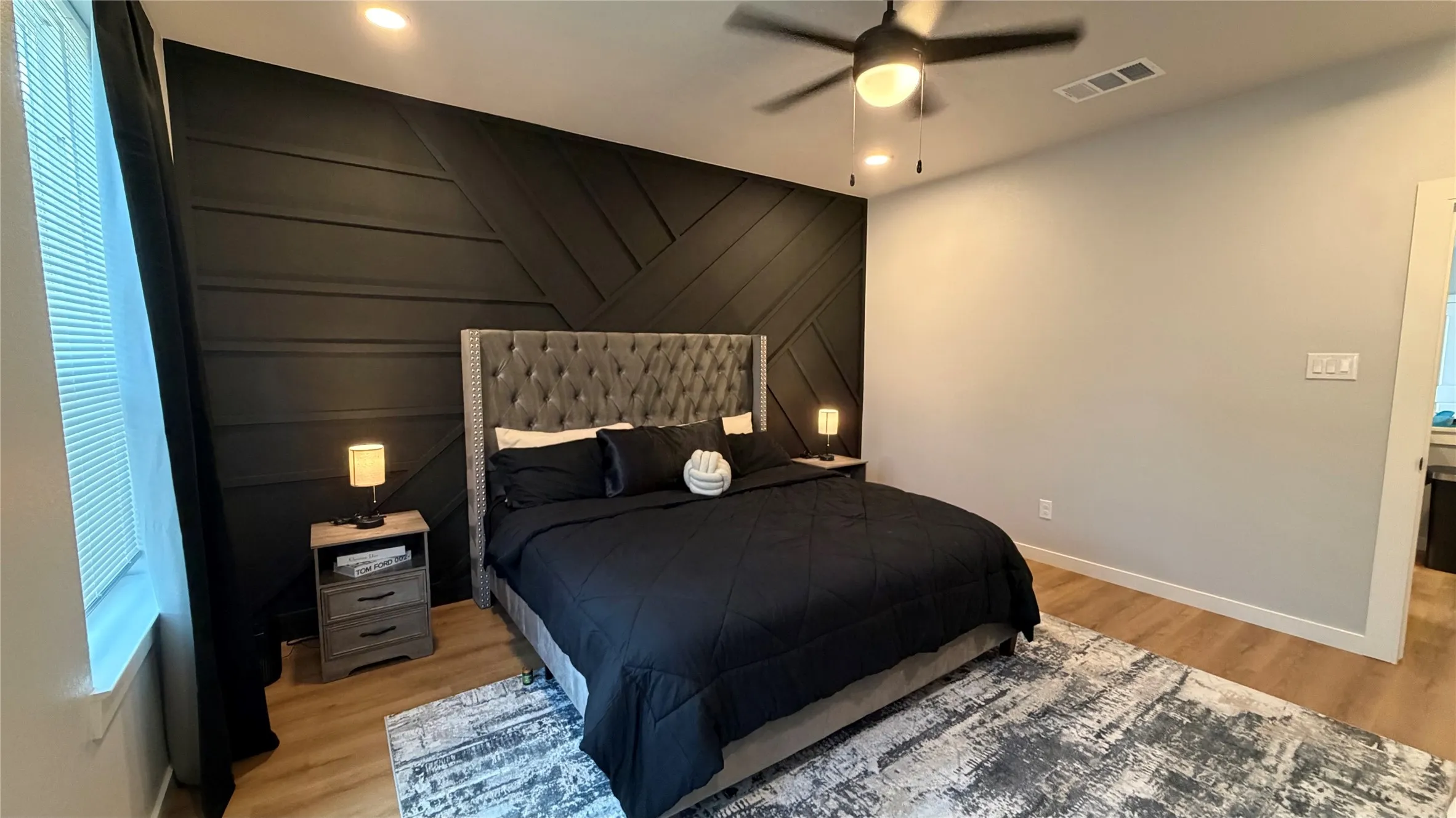 Duplex For Sale in Dallas County , 1650/1652 Hudspeth Avenue, Dallas, Texas 75216, 10 Bedroom, 8 Bathroom, 4 Garage spaces, 4,112 Sqft, built in 2024, mls#21368424, Real Estate Agent in Dallas, Homes For Sale in Dallas county, Homes For Sale in Dallas, Realtor in Dallas Texas, Real Estate Brokerage Independent Realty Texas, Luminita Cordes Realtor
