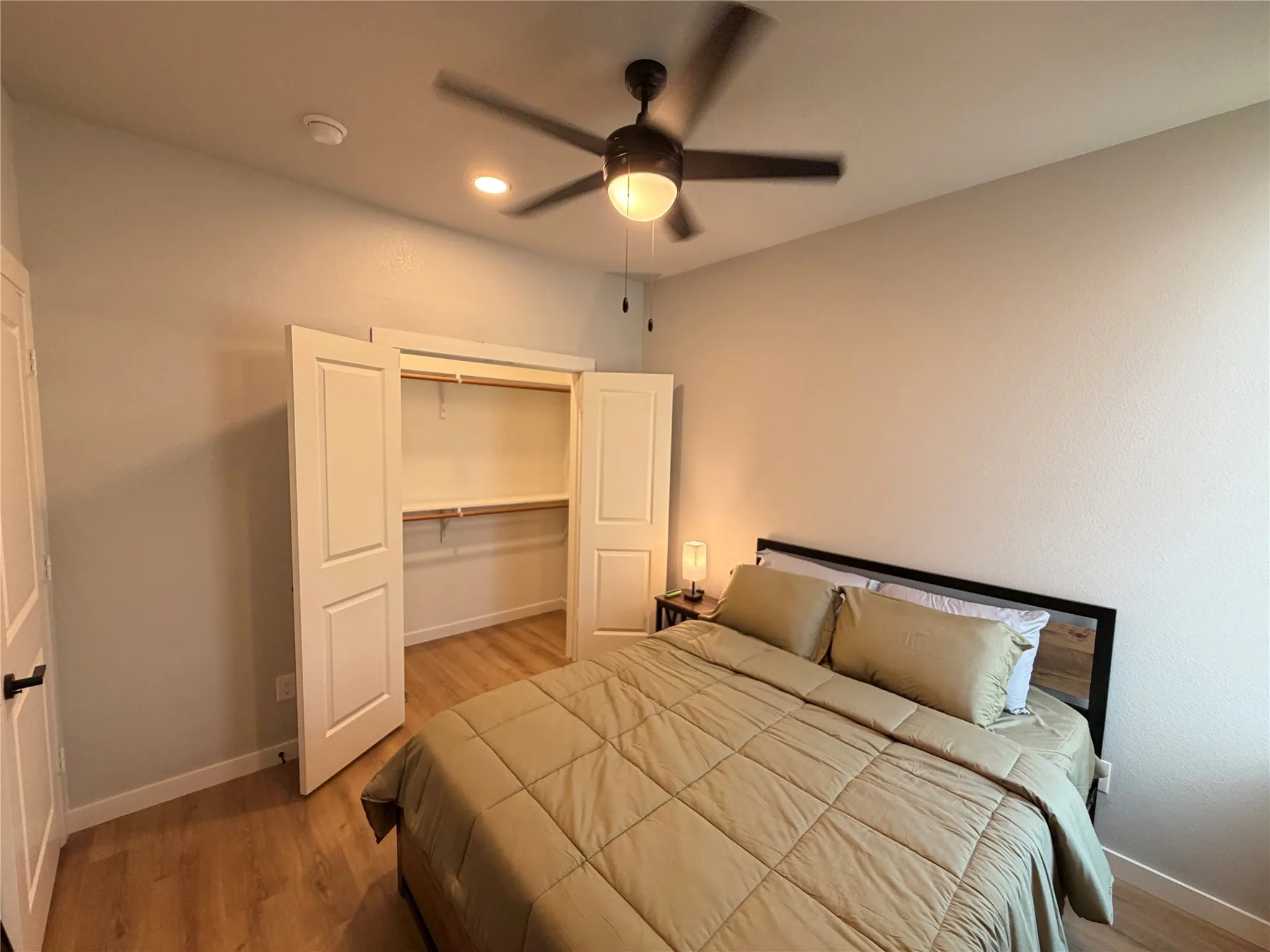 Duplex For Sale in Dallas County , 1650/1652 Hudspeth Avenue, Dallas, Texas 75216, 10 Bedroom, 8 Bathroom, 4 Garage spaces, 4,112 Sqft, built in 2024, mls#21368424, Real Estate Agent in Dallas, Homes For Sale in Dallas county, Homes For Sale in Dallas, Realtor in Dallas Texas, Real Estate Brokerage Independent Realty Texas, Luminita Cordes Realtor