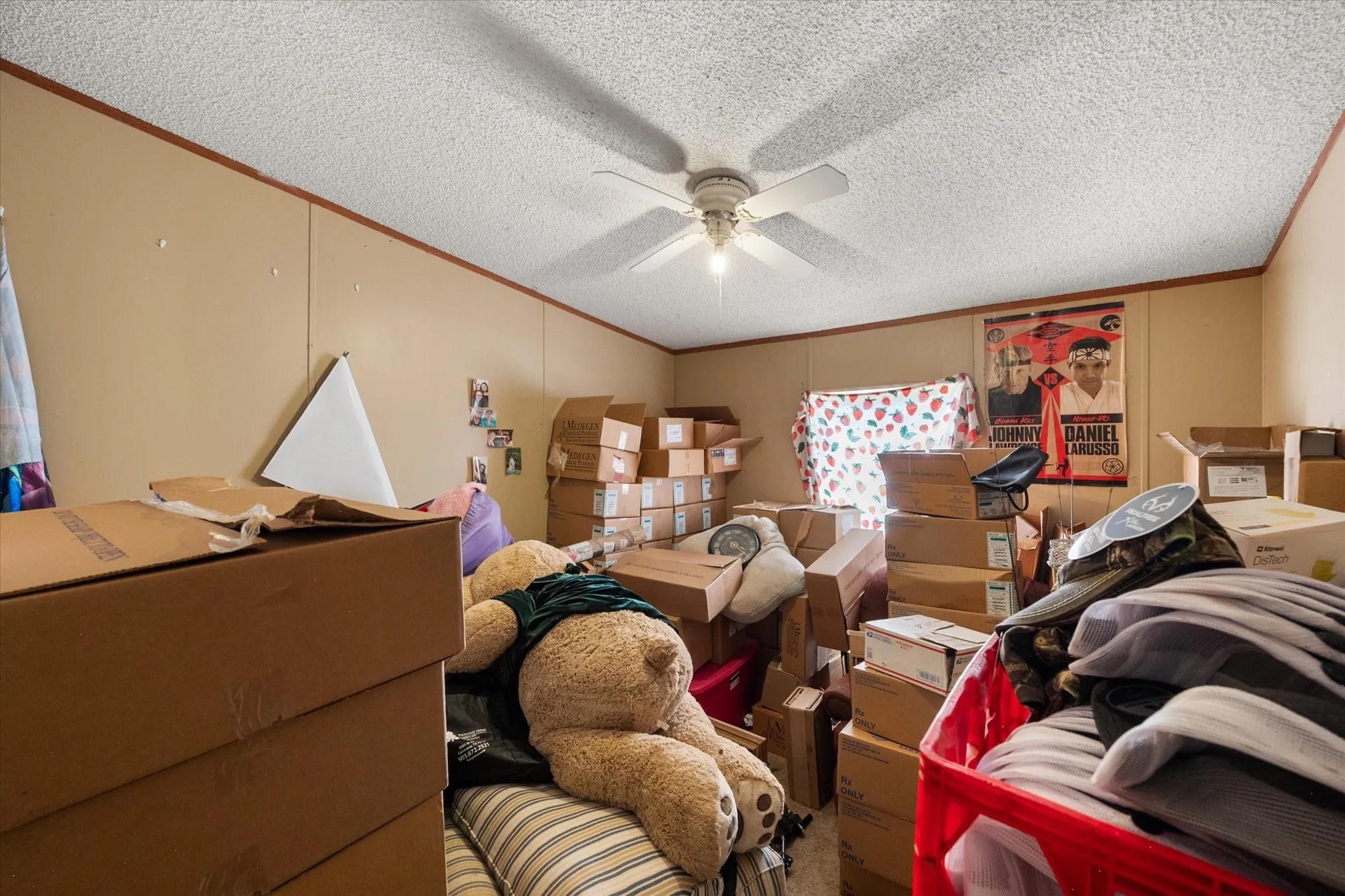 Manufactured Home For Sale in Navarro County , 605 SE County Road 3124c, Corsicana, Texas 75109, 3 Bedroom, 2 Bathroom, Garage spaces, 1,232 Sqft, built in 2004, mls#21367418, Real Estate Agent in Corsicana, Homes For Sale in Navarro county, Homes For Sale in Corsicana, Realtor in Corsicana Texas, Real Estate Brokerage Independent Realty Texas, Luminita Cordes Realtor