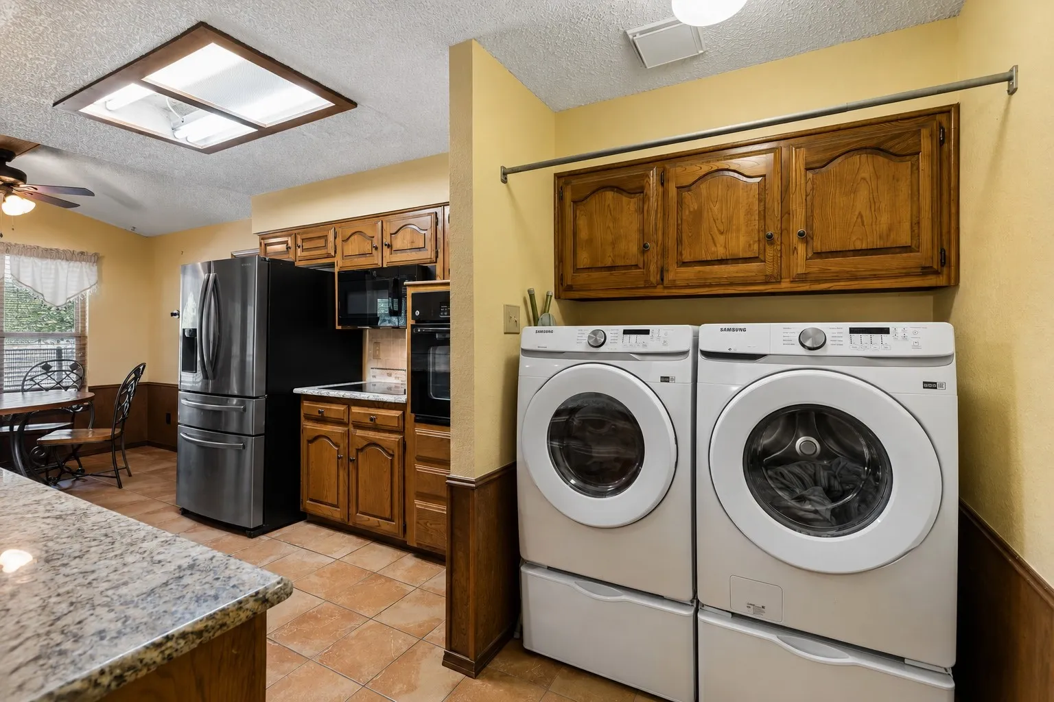 Single Family Residence For Sale in Dallas County , 1310 Merrimac Trail, Garland, Texas 75043, 4 Bedroom, 2 Bathroom, 2 Garage spaces, 1,786 Sqft, built in 1976, mls#21368040, Real Estate Agent in Garland, Homes For Sale in Dallas county, Homes For Sale in Garland, Realtor in Garland Texas, Real Estate Brokerage Independent Realty Texas, Luminita Cordes Realtor