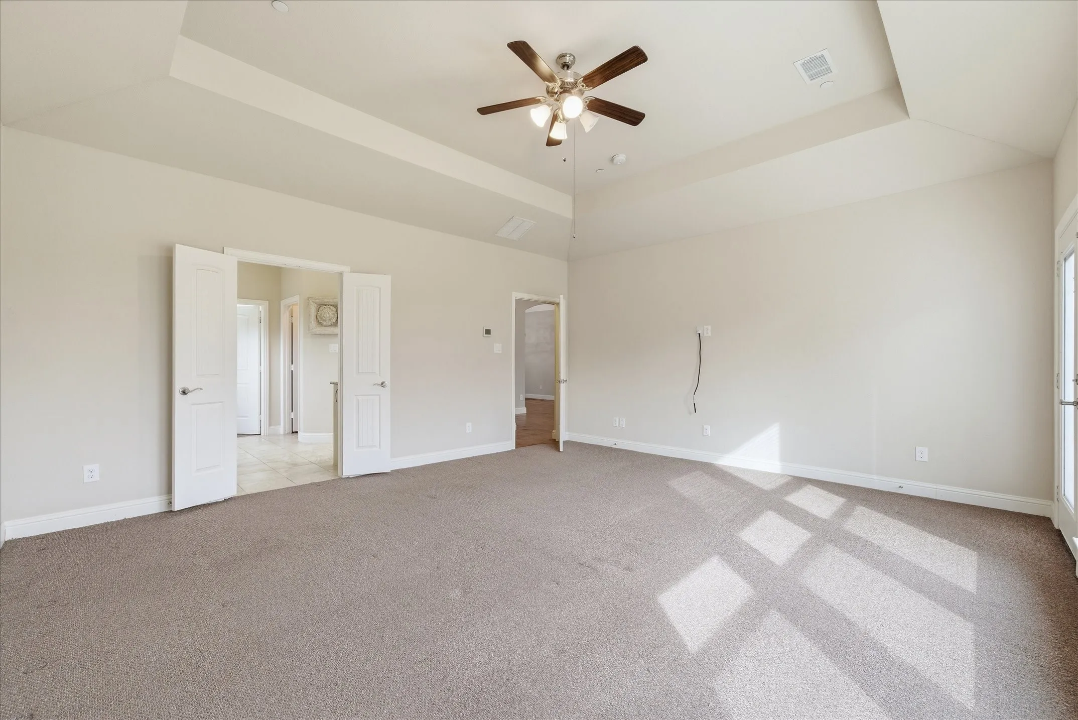 Single Family Residence For Sale in Collin County , 1088 Stephen Court, Farmersville, Texas 75442, 3 Bedroom, 3 Bathroom, 3 Garage spaces, 2,922 Sqft, built in 2015, mls#21368474, Real Estate Agent in Farmersville, Homes For Sale in Collin county, Homes For Sale in Farmersville, Realtor in Farmersville Texas, Real Estate Brokerage Independent Realty Texas, Luminita Cordes Realtor