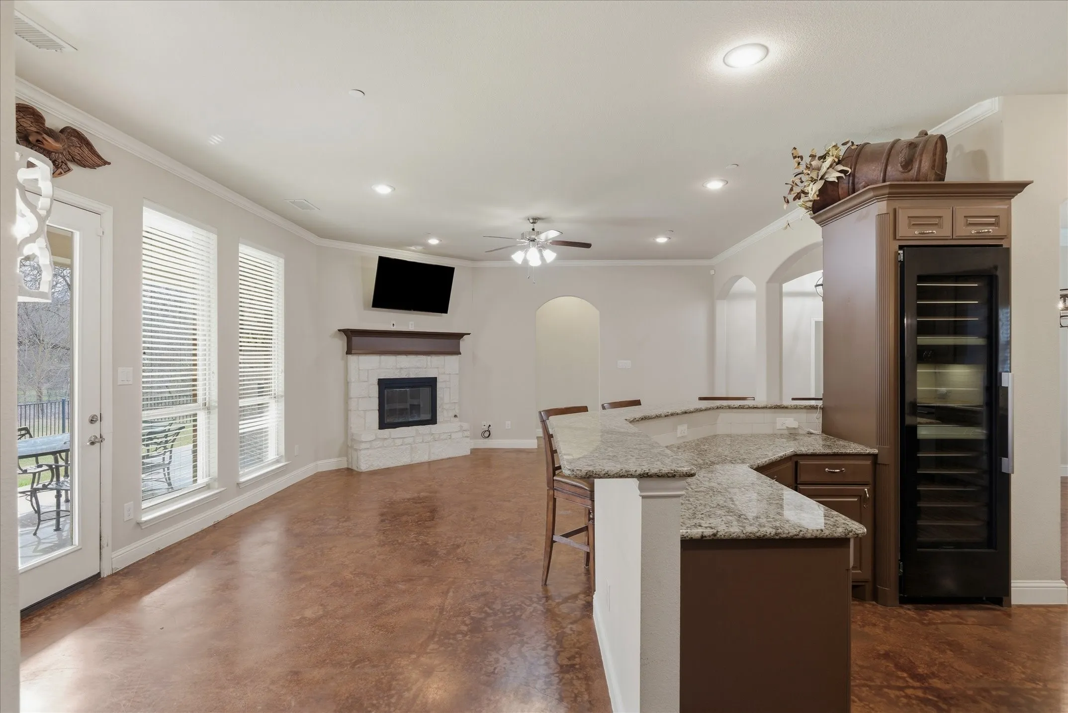 Single Family Residence For Sale in Collin County , 1088 Stephen Court, Farmersville, Texas 75442, 3 Bedroom, 3 Bathroom, 3 Garage spaces, 2,922 Sqft, built in 2015, mls#21368474, Real Estate Agent in Farmersville, Homes For Sale in Collin county, Homes For Sale in Farmersville, Realtor in Farmersville Texas, Real Estate Brokerage Independent Realty Texas, Luminita Cordes Realtor