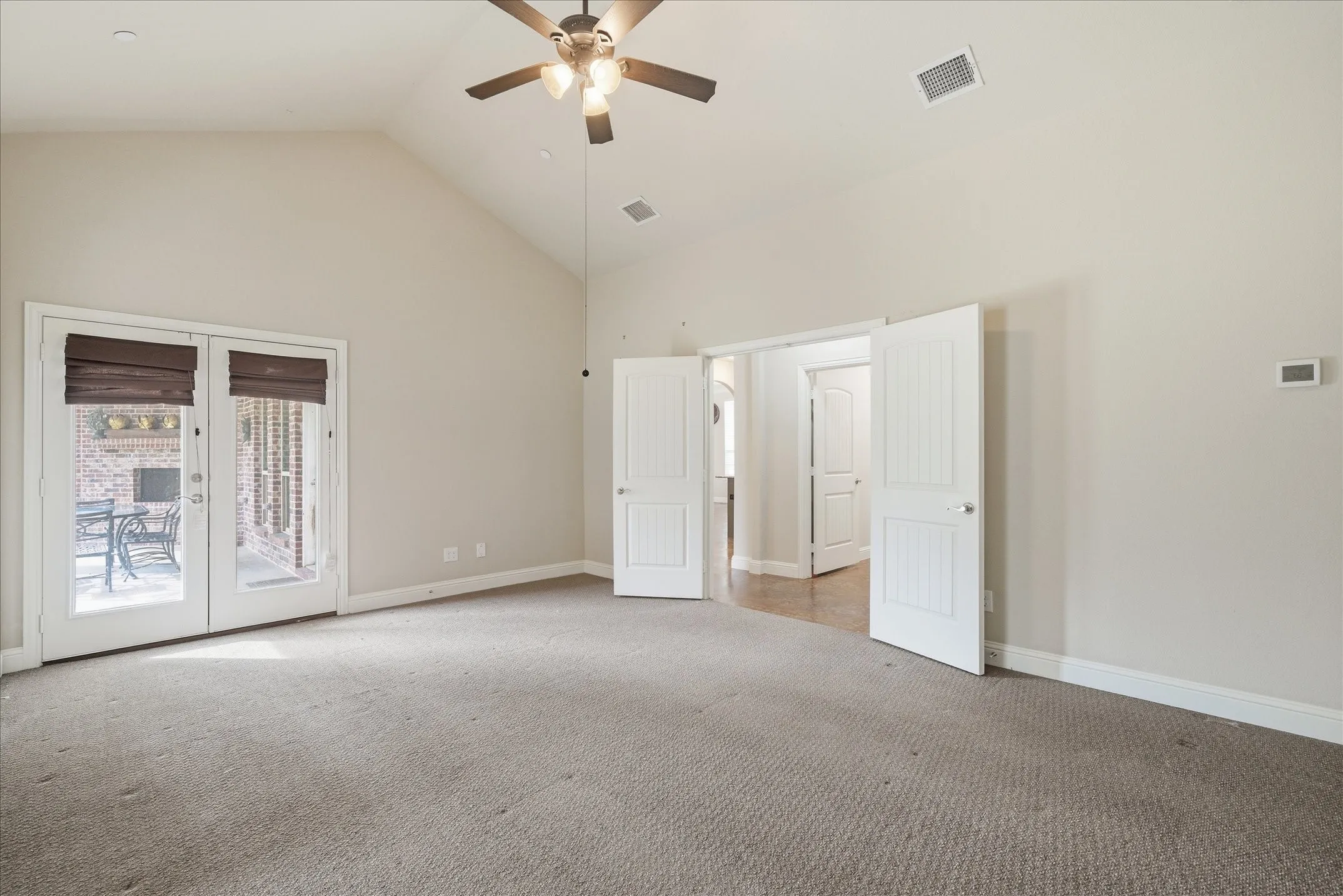 Single Family Residence For Sale in Collin County , 1088 Stephen Court, Farmersville, Texas 75442, 3 Bedroom, 3 Bathroom, 3 Garage spaces, 2,922 Sqft, built in 2015, mls#21368474, Real Estate Agent in Farmersville, Homes For Sale in Collin county, Homes For Sale in Farmersville, Realtor in Farmersville Texas, Real Estate Brokerage Independent Realty Texas, Luminita Cordes Realtor
