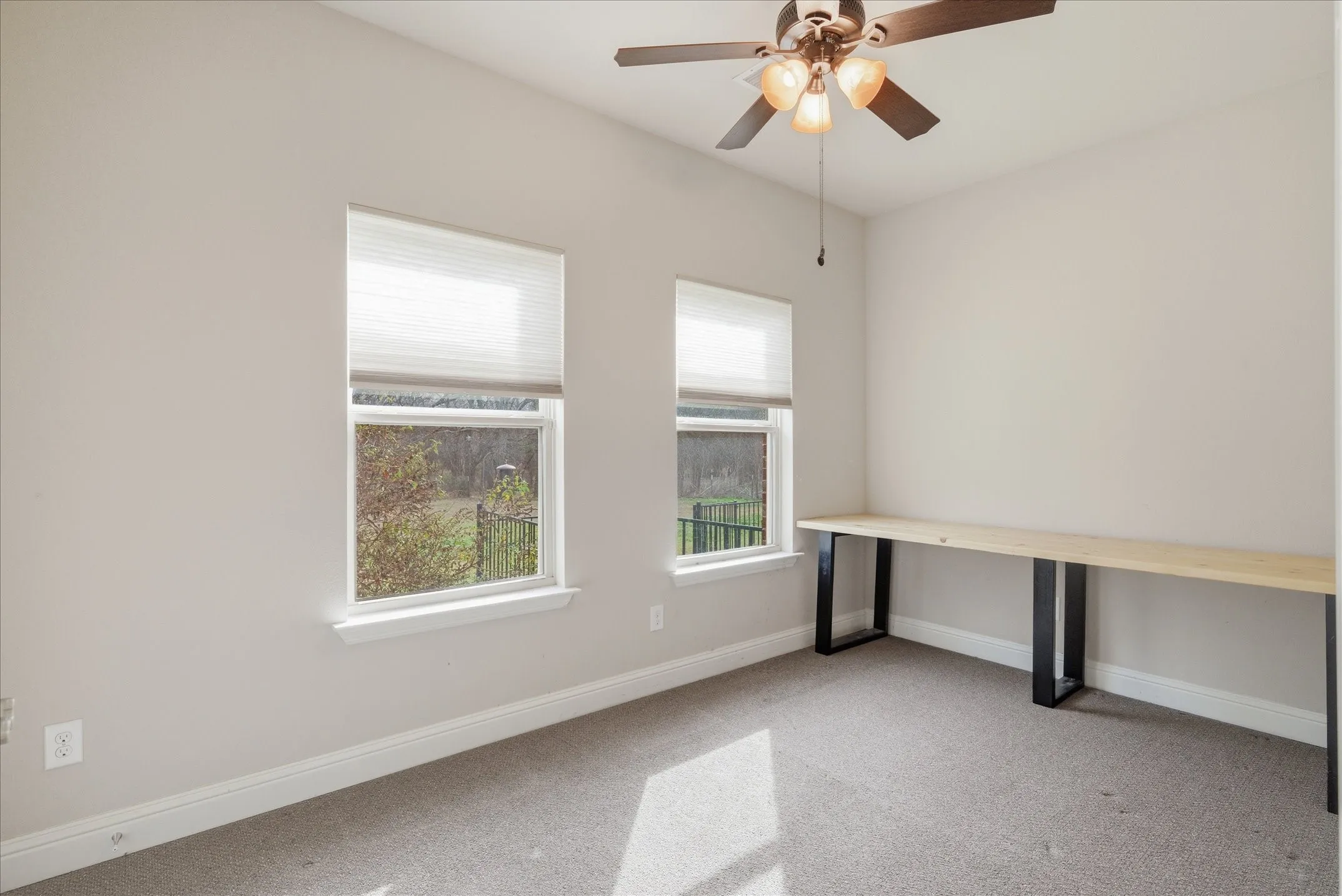 Single Family Residence For Sale in Collin County , 1088 Stephen Court, Farmersville, Texas 75442, 3 Bedroom, 3 Bathroom, 3 Garage spaces, 2,922 Sqft, built in 2015, mls#21368474, Real Estate Agent in Farmersville, Homes For Sale in Collin county, Homes For Sale in Farmersville, Realtor in Farmersville Texas, Real Estate Brokerage Independent Realty Texas, Luminita Cordes Realtor