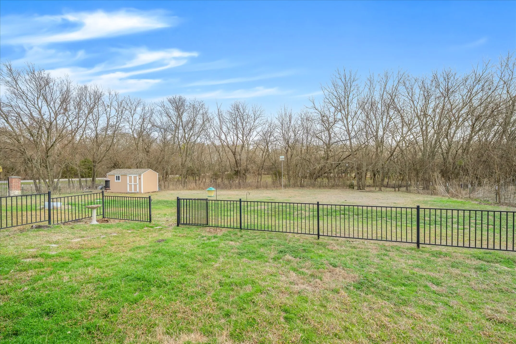 Single Family Residence For Sale in Collin County , 1088 Stephen Court, Farmersville, Texas 75442, 3 Bedroom, 3 Bathroom, 3 Garage spaces, 2,922 Sqft, built in 2015, mls#21368474, Real Estate Agent in Farmersville, Homes For Sale in Collin county, Homes For Sale in Farmersville, Realtor in Farmersville Texas, Real Estate Brokerage Independent Realty Texas, Luminita Cordes Realtor