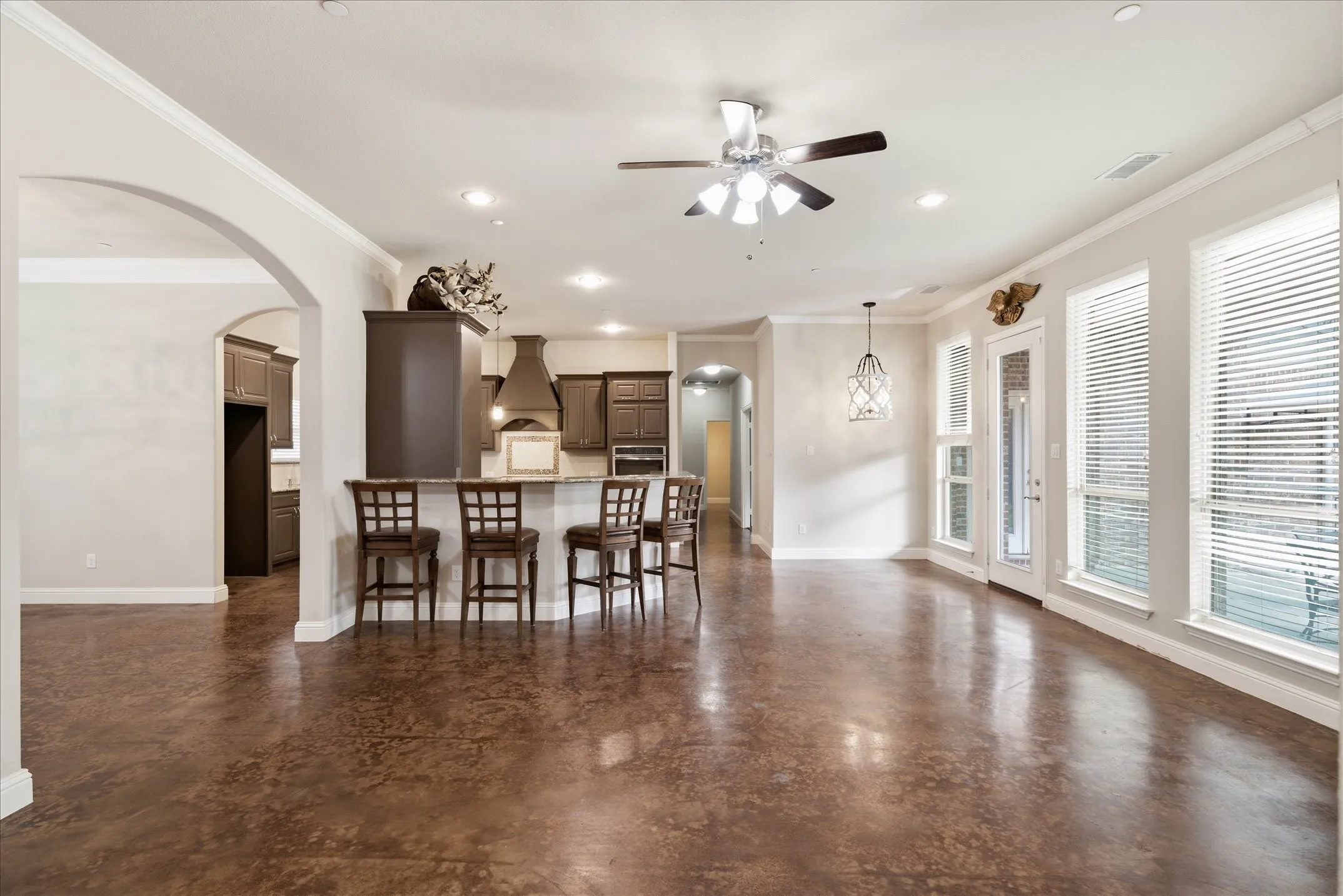 Single Family Residence For Sale in Collin County , 1088 Stephen Court, Farmersville, Texas 75442, 3 Bedroom, 3 Bathroom, 3 Garage spaces, 2,922 Sqft, built in 2015, mls#21368474, Real Estate Agent in Farmersville, Homes For Sale in Collin county, Homes For Sale in Farmersville, Realtor in Farmersville Texas, Real Estate Brokerage Independent Realty Texas, Luminita Cordes Realtor