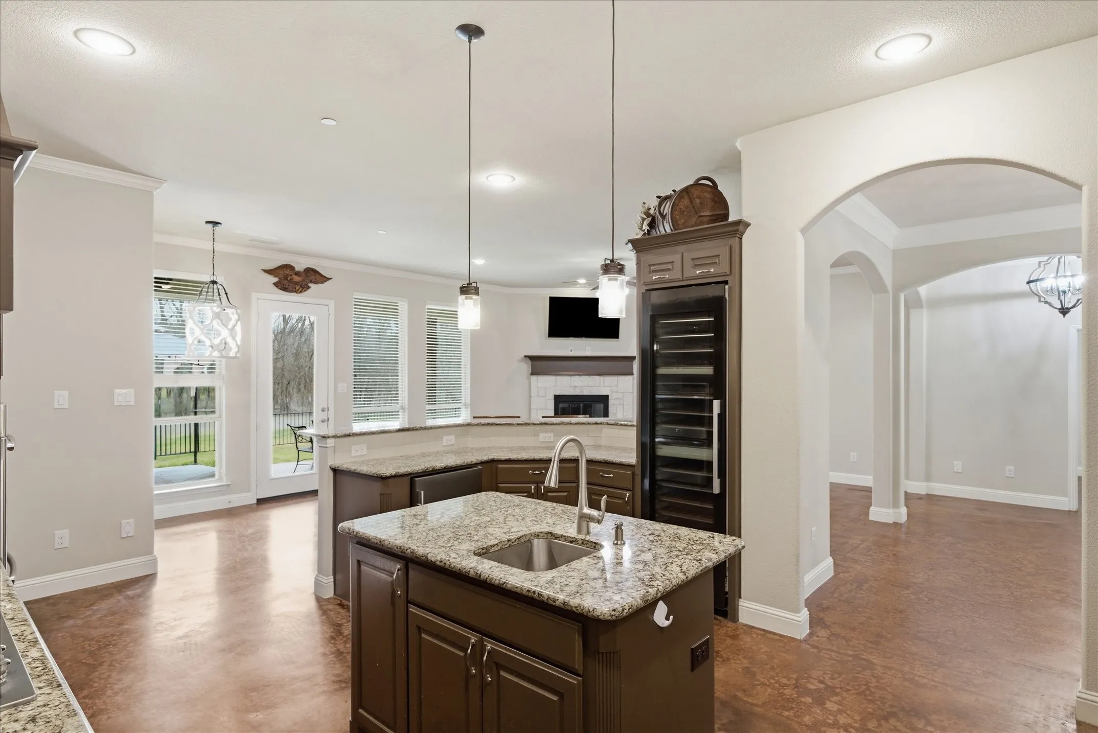 Single Family Residence For Sale in Collin County , 1088 Stephen Court, Farmersville, Texas 75442, 3 Bedroom, 3 Bathroom, 3 Garage spaces, 2,922 Sqft, built in 2015, mls#21368474, Real Estate Agent in Farmersville, Homes For Sale in Collin county, Homes For Sale in Farmersville, Realtor in Farmersville Texas, Real Estate Brokerage Independent Realty Texas, Luminita Cordes Realtor